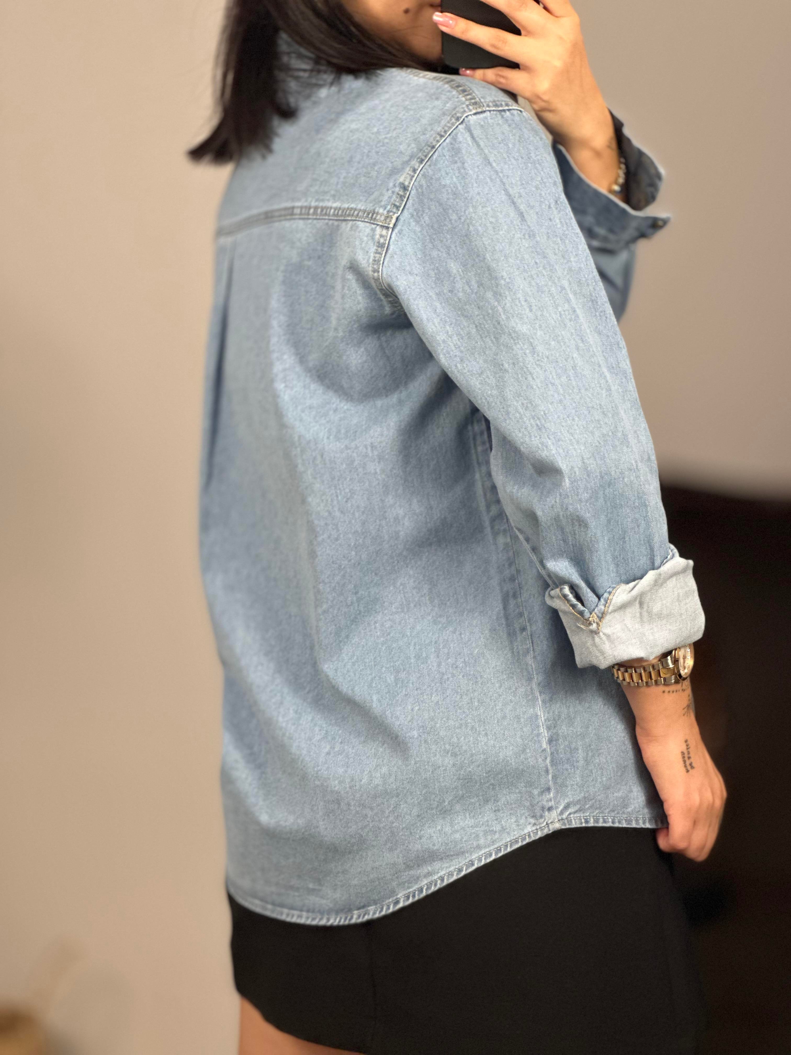 2416033 CEPLERI PULLU KOT GOMLEK