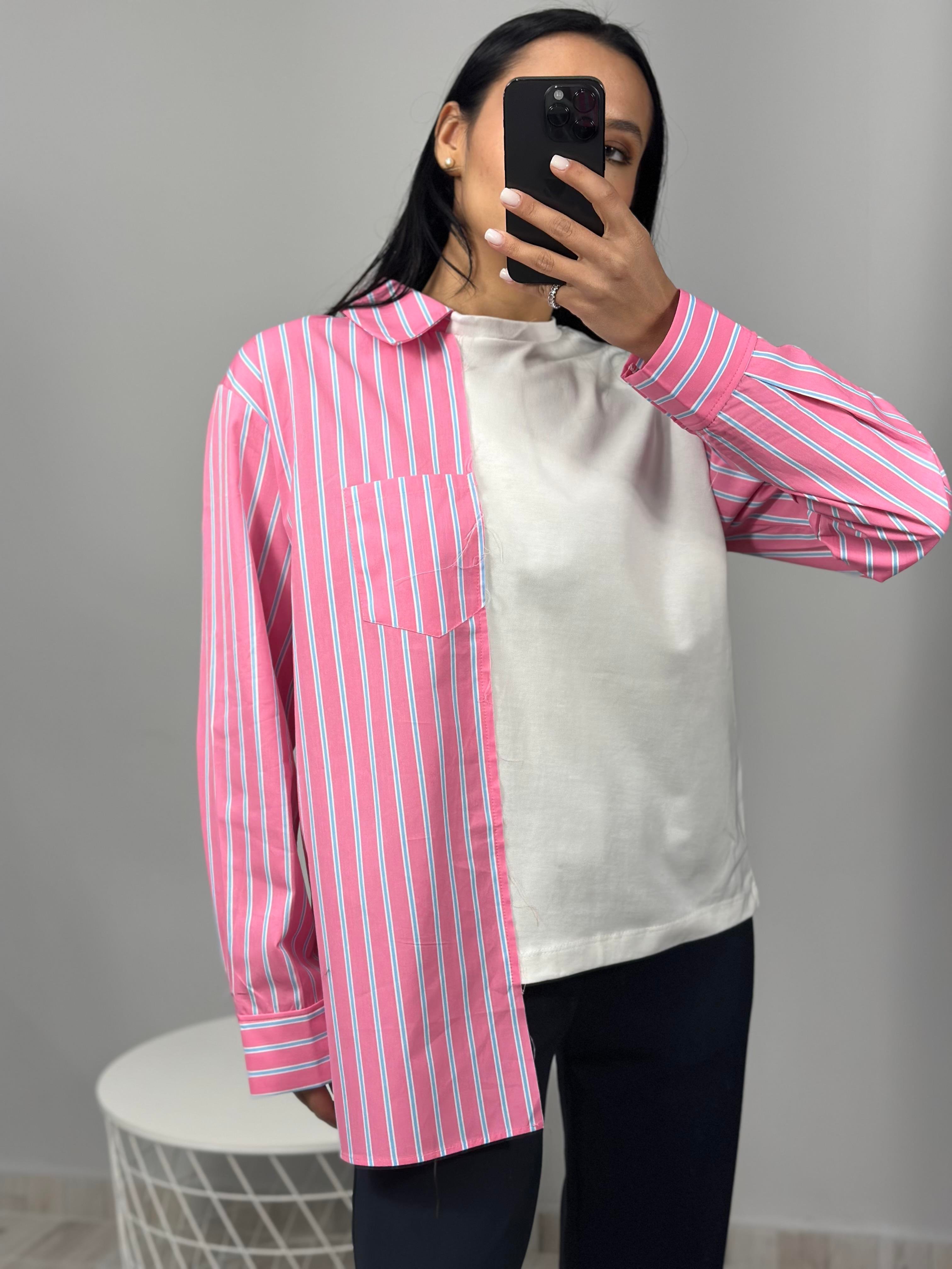 2916 GOMLEK DETAYLI TSHIRT