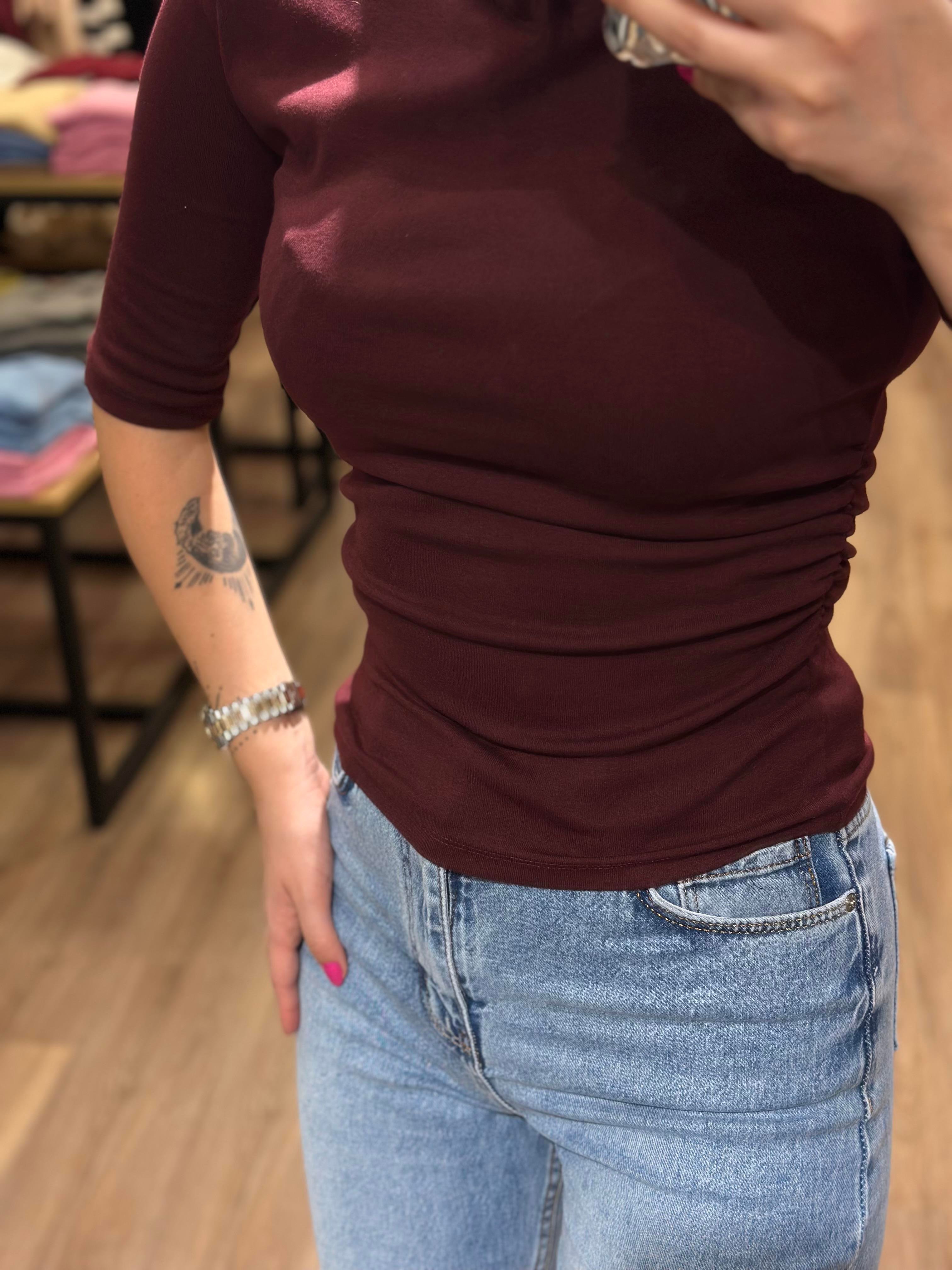 31470 DIK YAKA BUZGULU TSHIRT