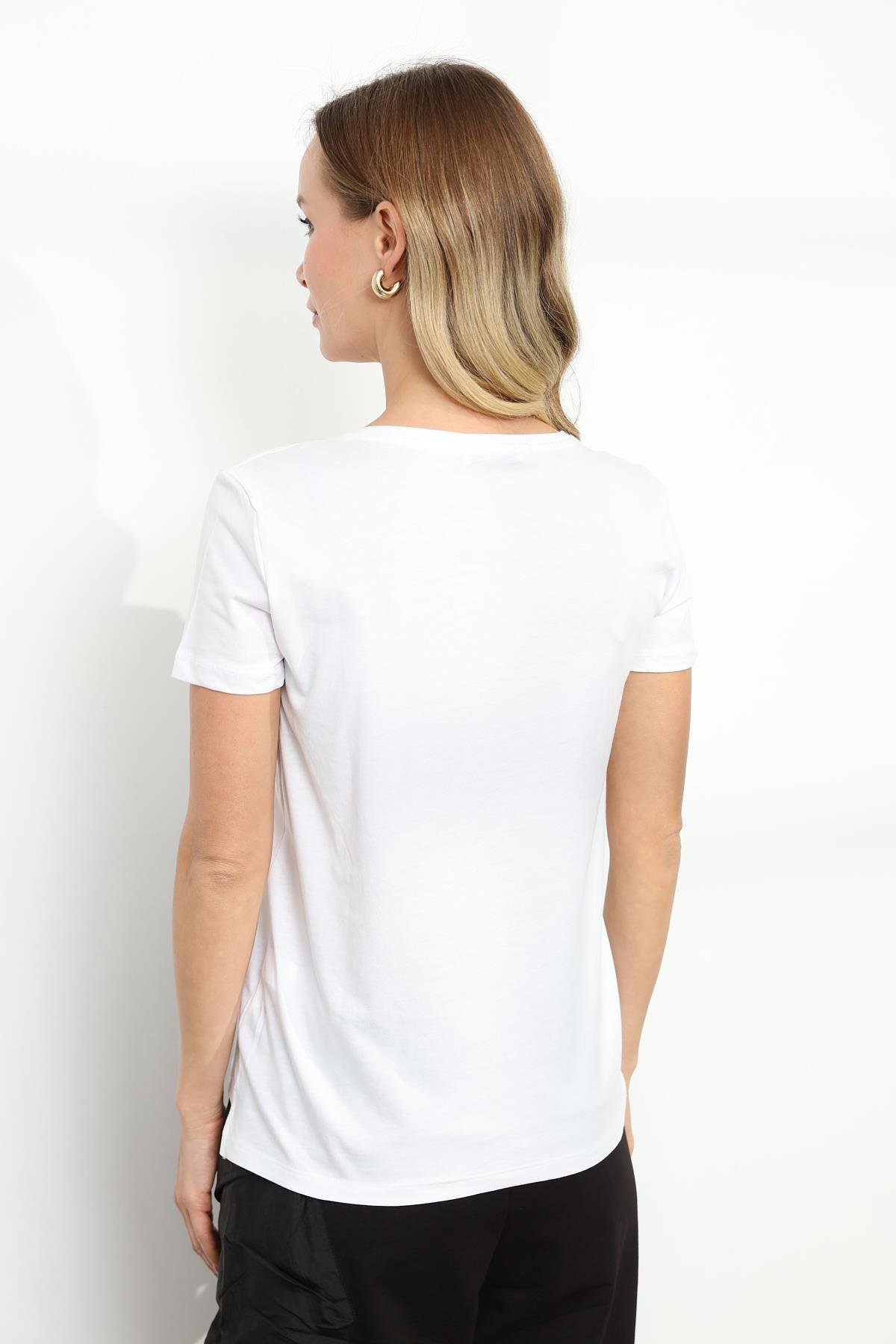 3470 V YAKA BASIC TSHIRT