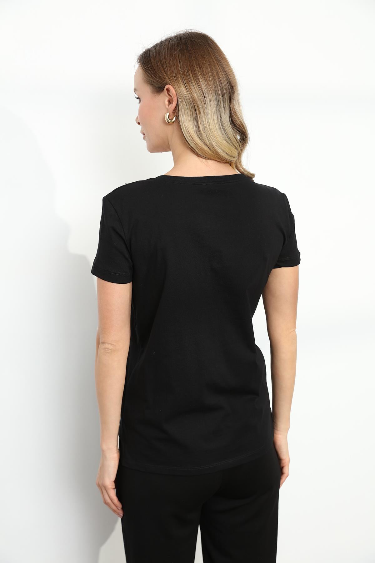 3470 V YAKA BASIC TSHIRT