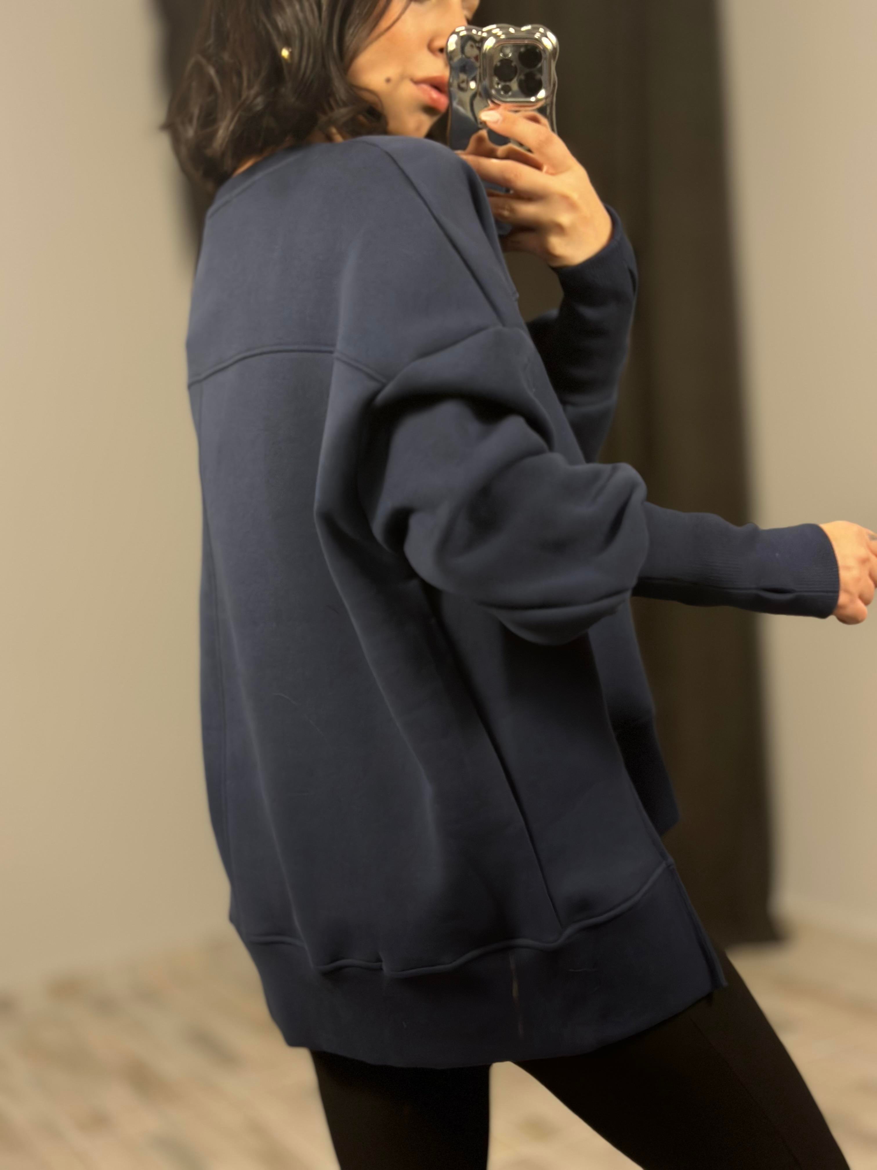 40111 OVERSIZE SWEATSHIRT
