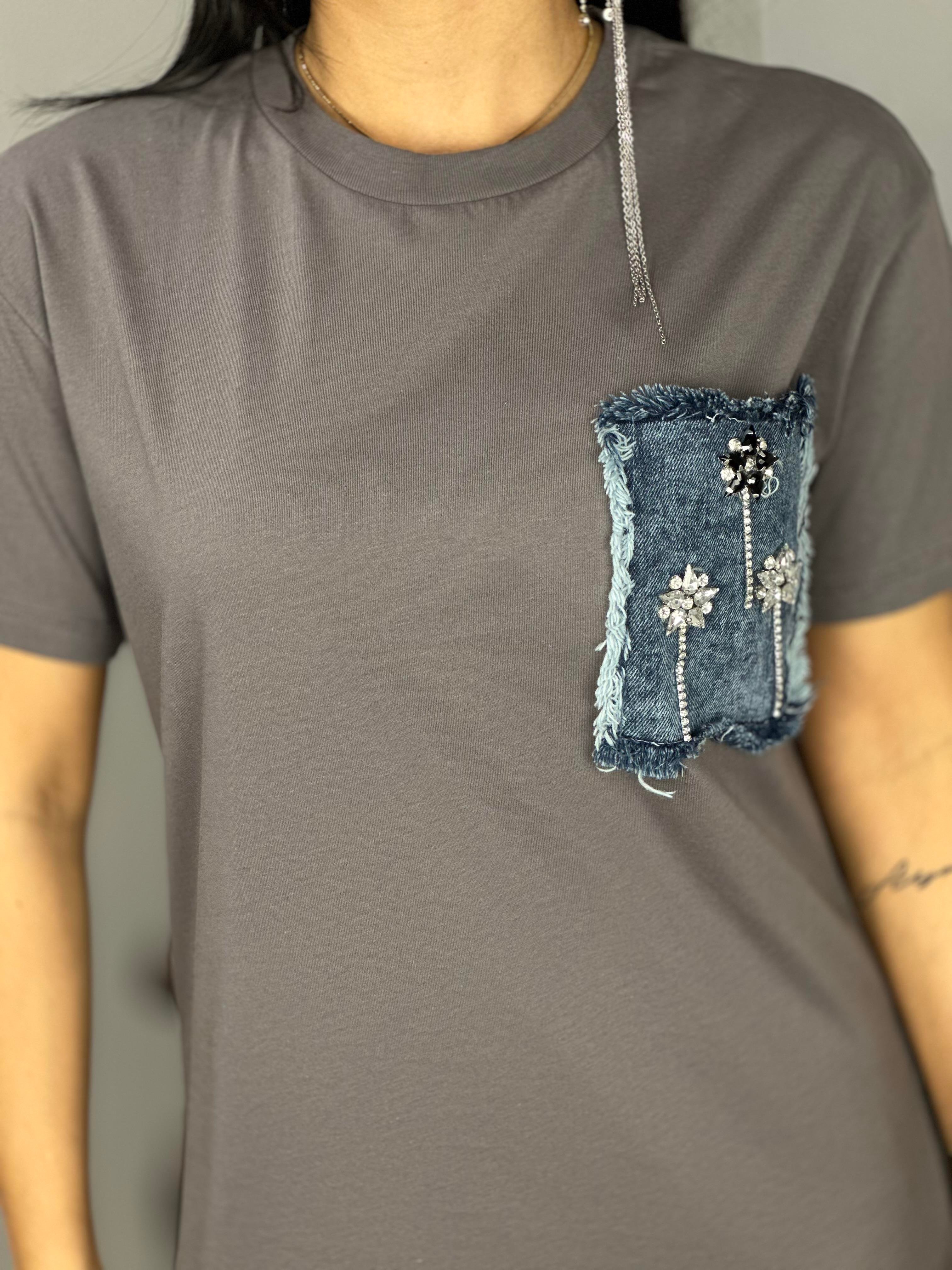 4652 KOT CEP DETAYLI TSHIRT