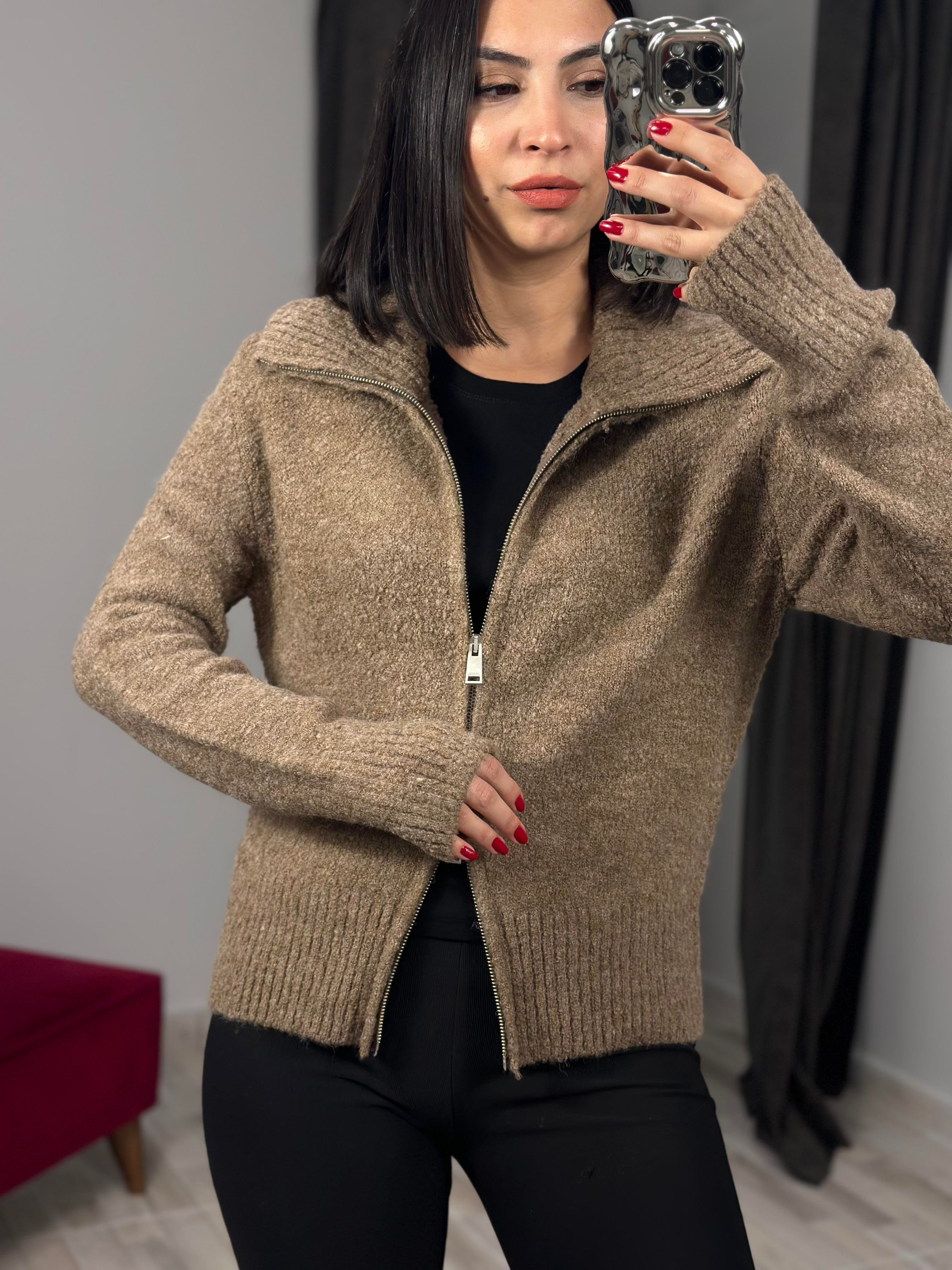 60278 FERMUARLI BUKLET TRIKO HIRKA