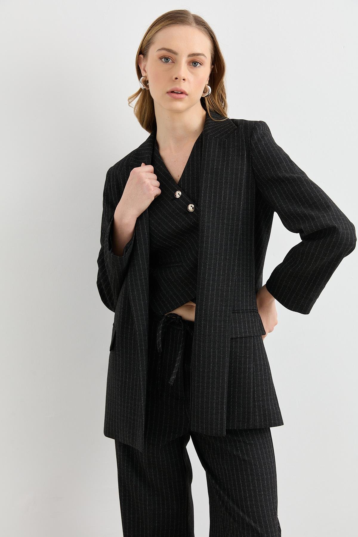 60758 ACIK BLAZER CEKET