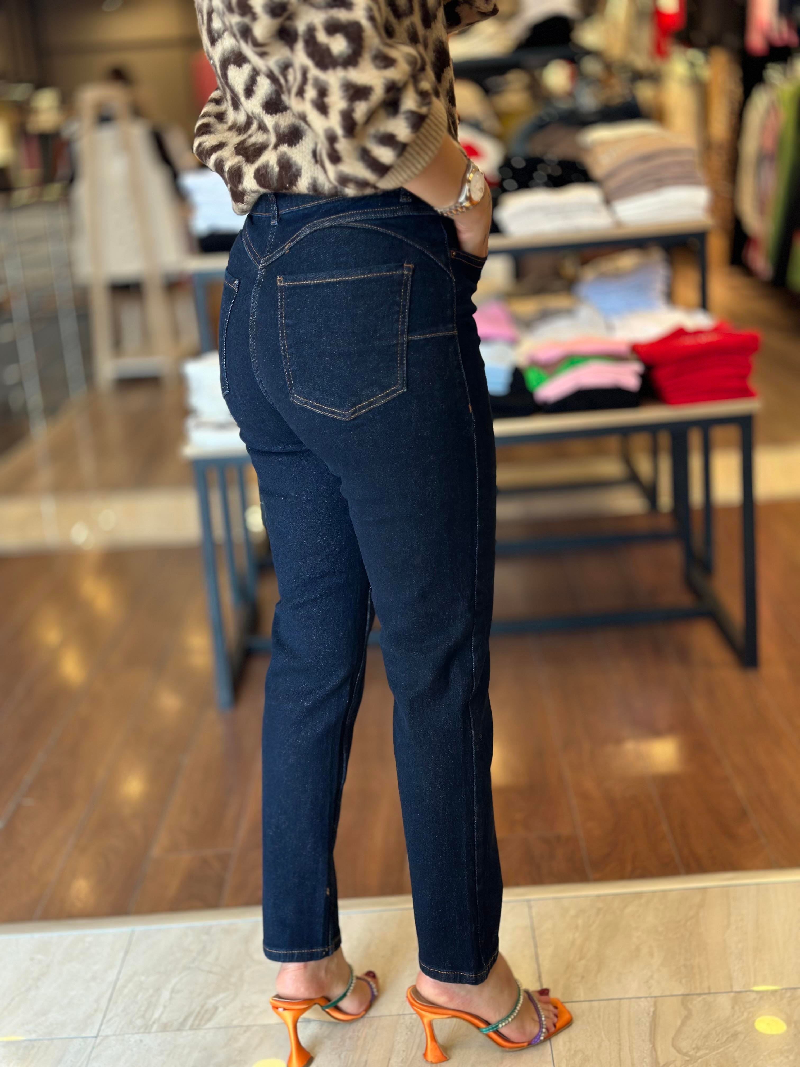 661 PUSH UP MOM JEAN