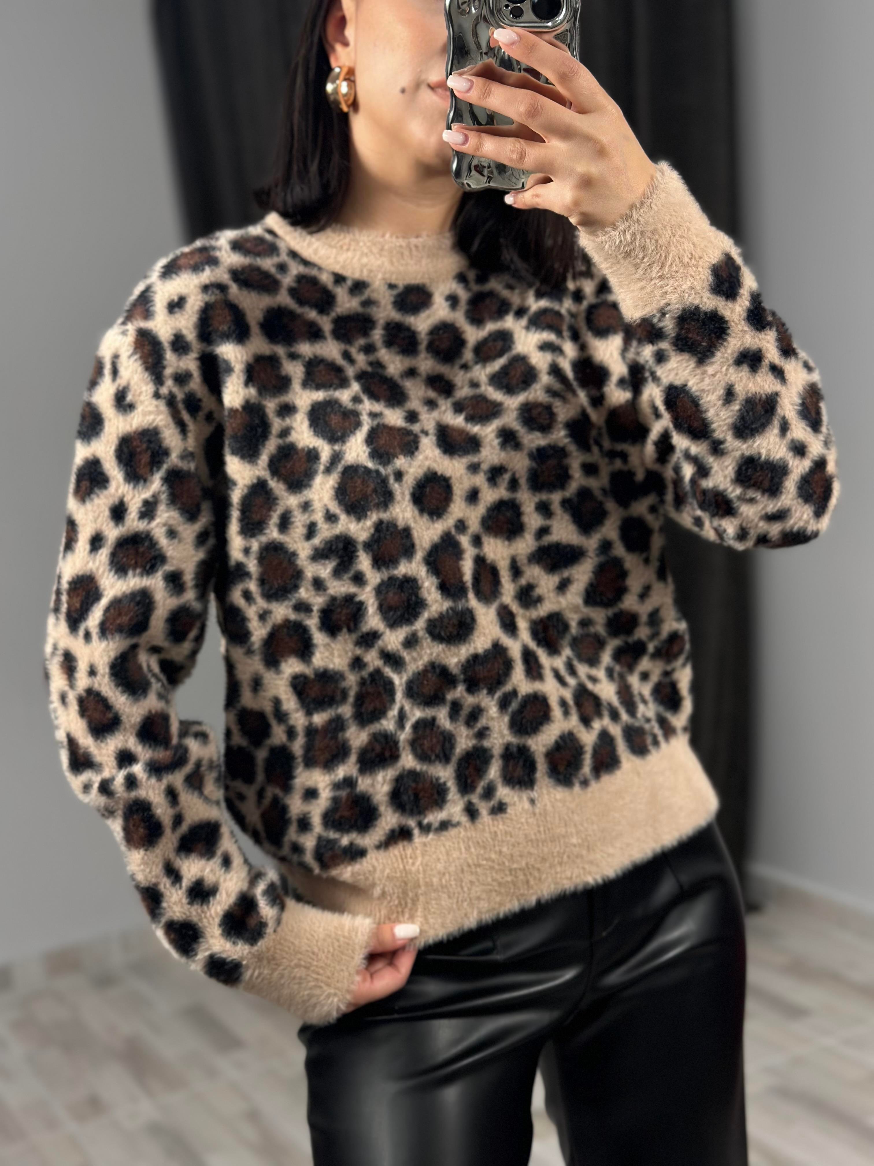 7640 LEOPARLI KISA KAZAK