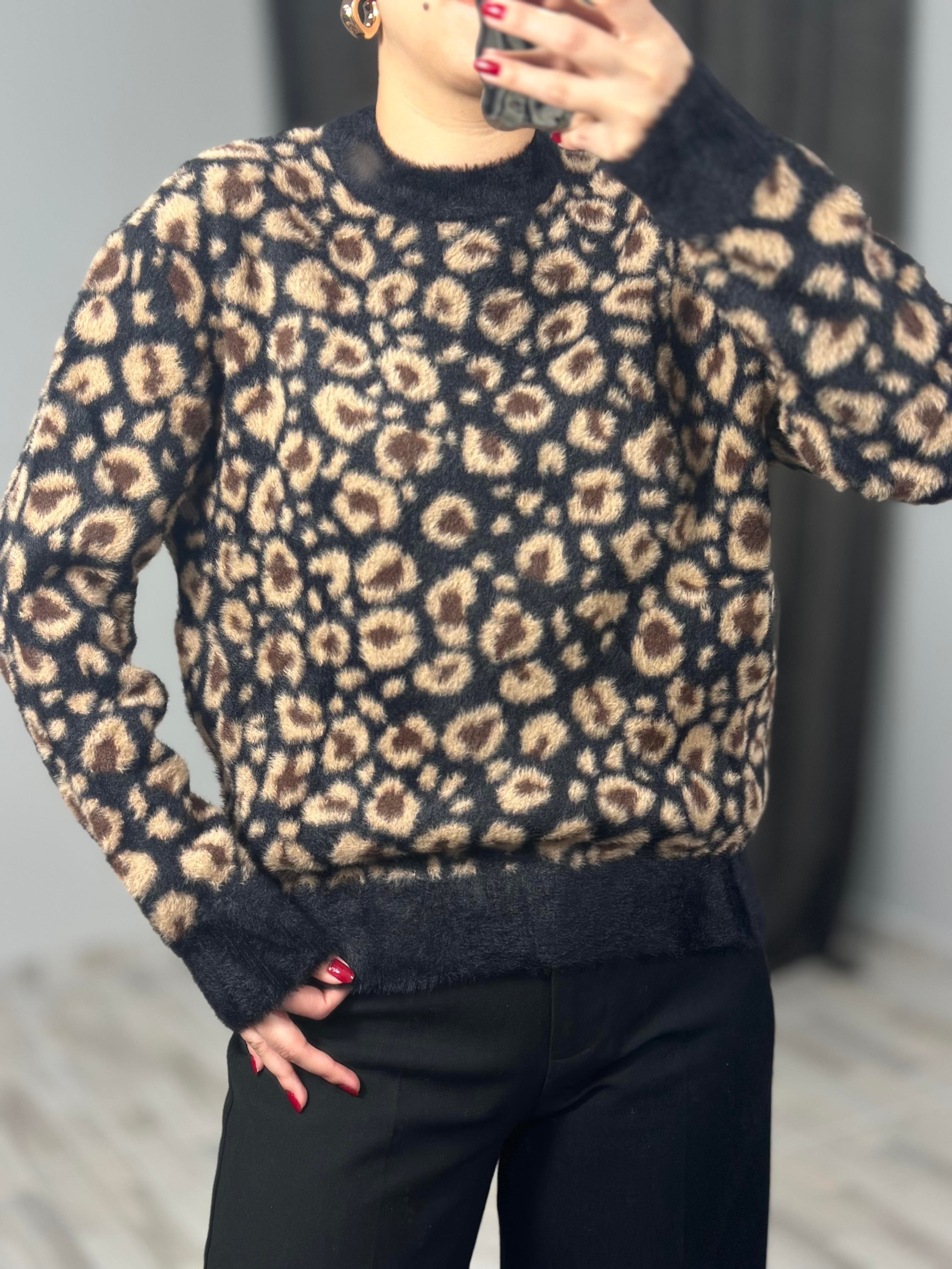 7640 LEOPARLI KISA KAZAK