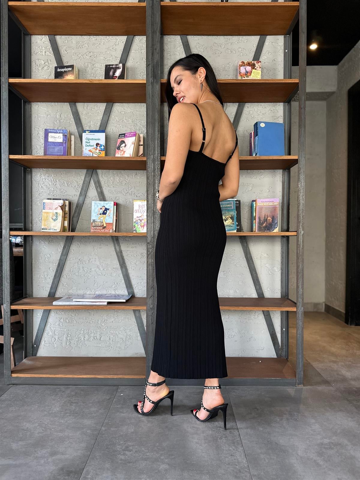 90139 ASKILI ELBISE