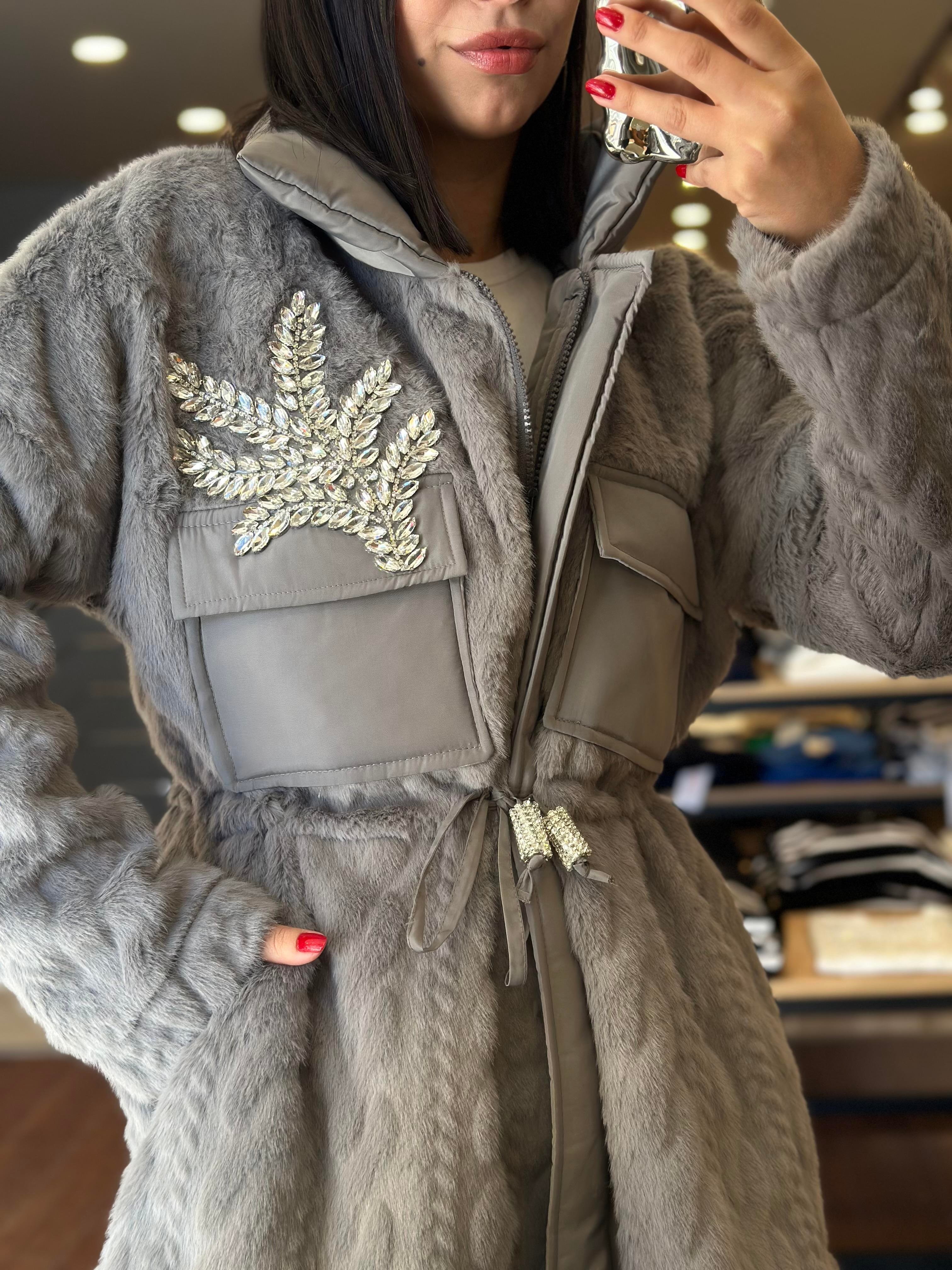 929 CEBI TASLI PELUS