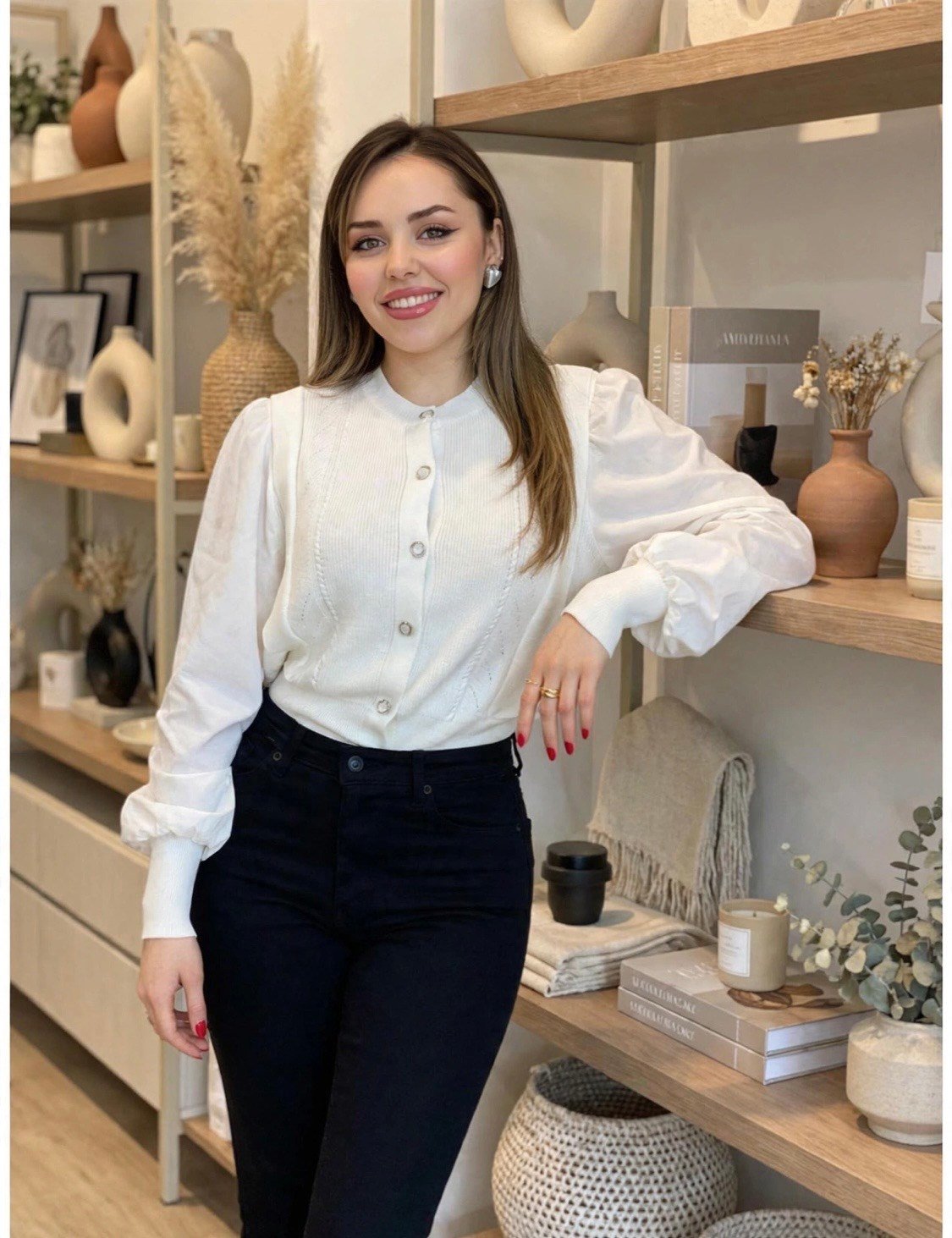  Beyaz Sedef Düğmeli Kolları Poplin Elit Triko Hırka 