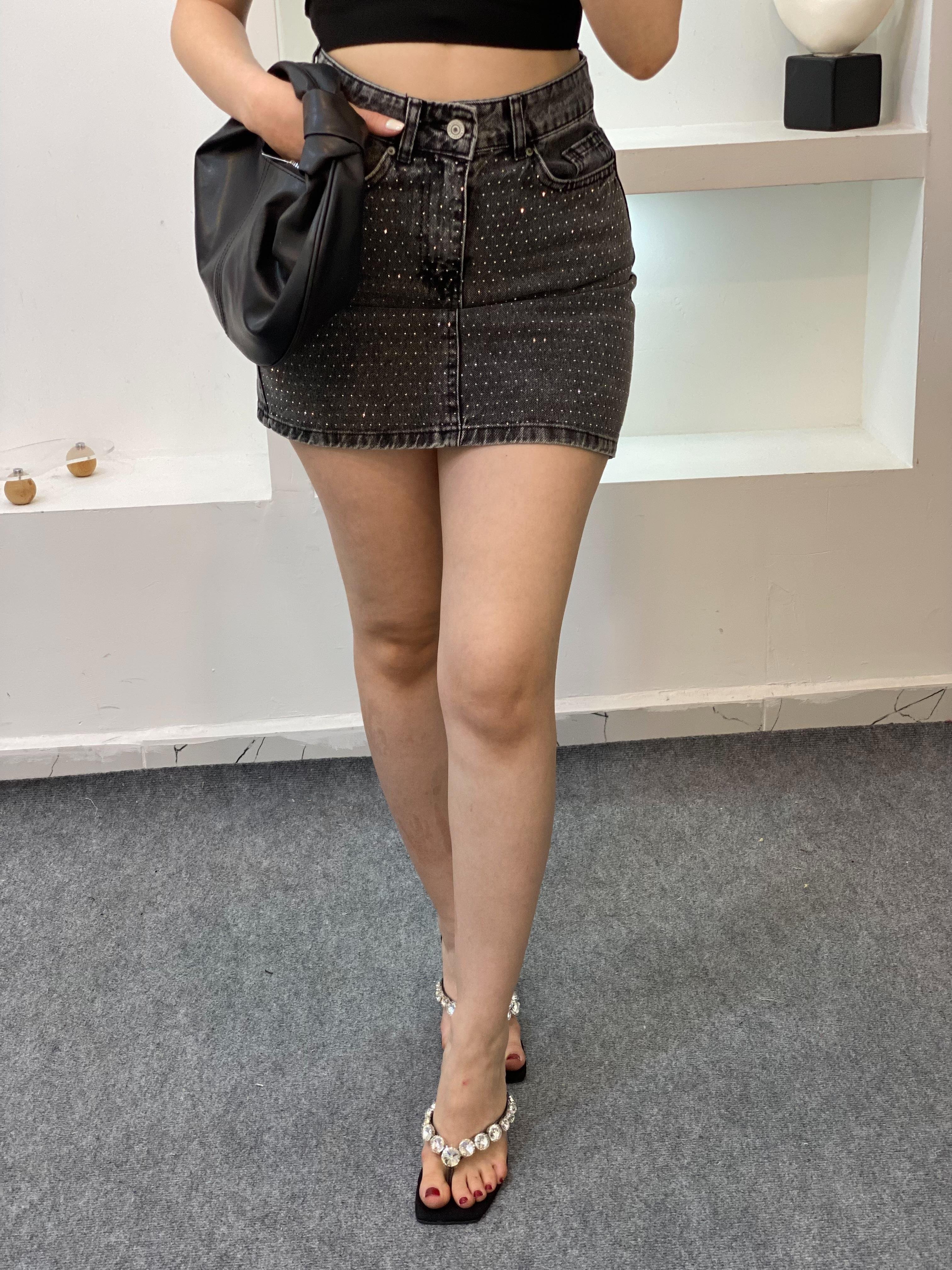 Antrasit Taşlı Model Denim Etek