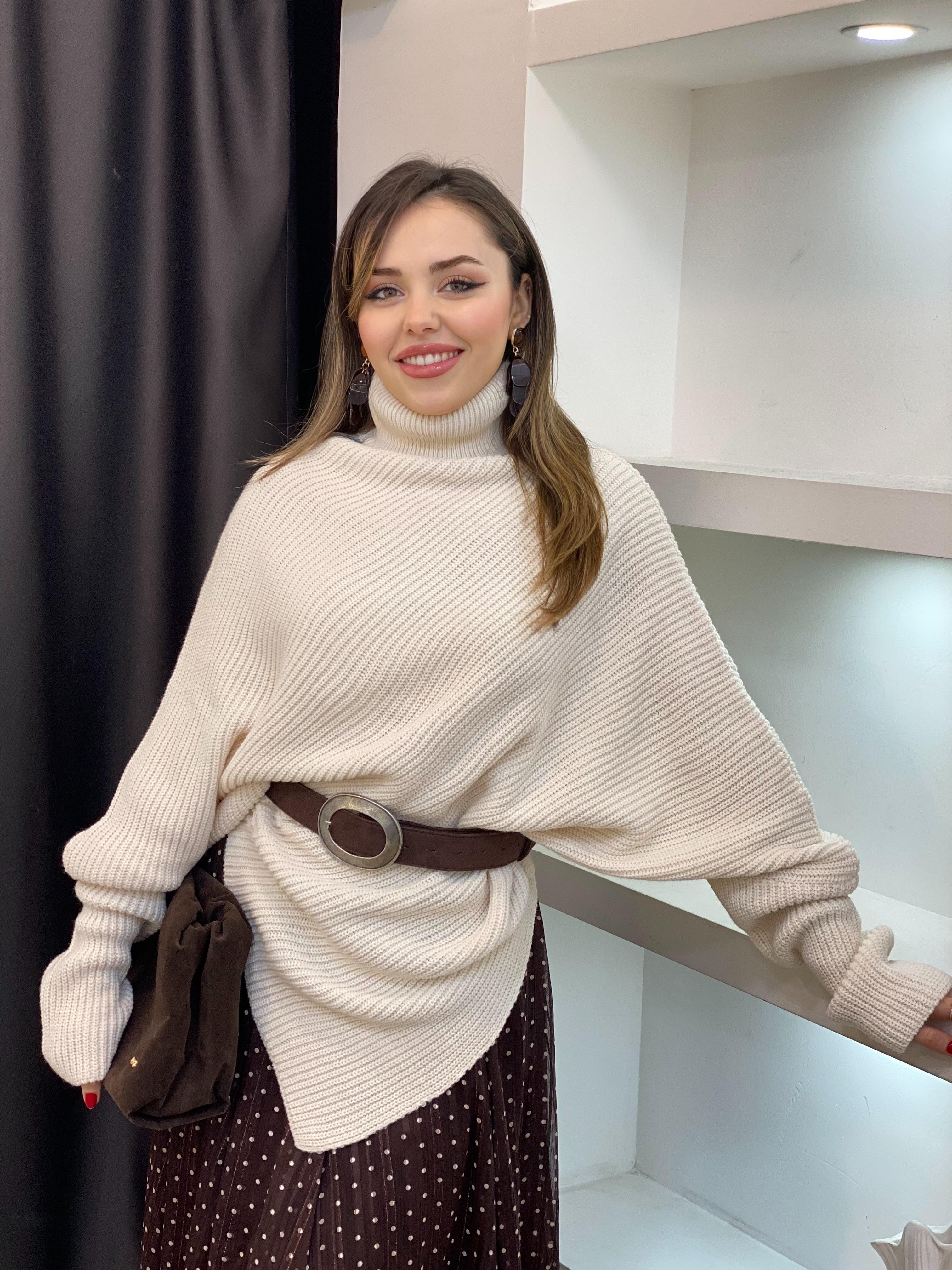Bej Asimetrik Model Boğazlı Kazak