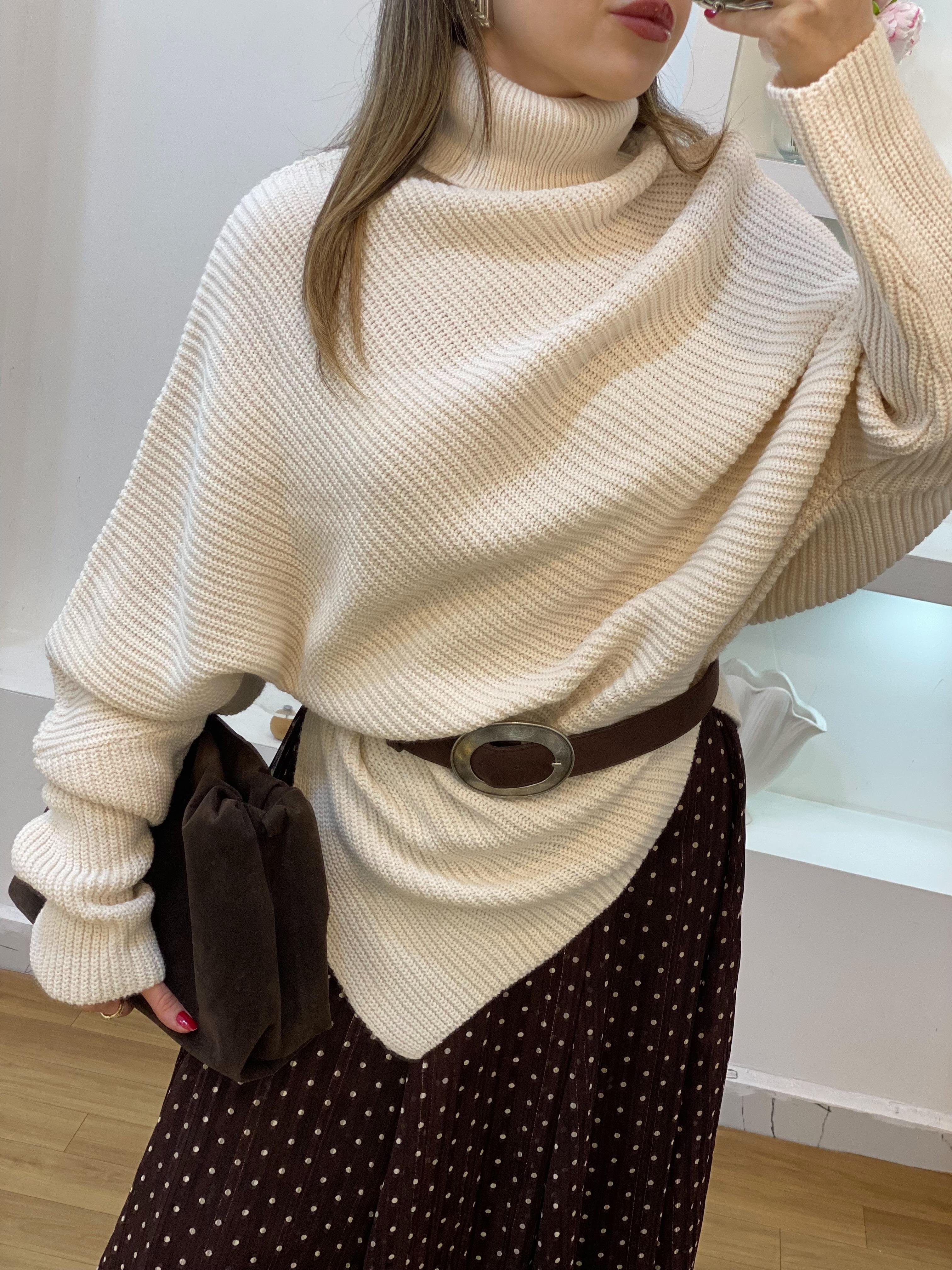 Bej Asimetrik Model Boğazlı Kazak