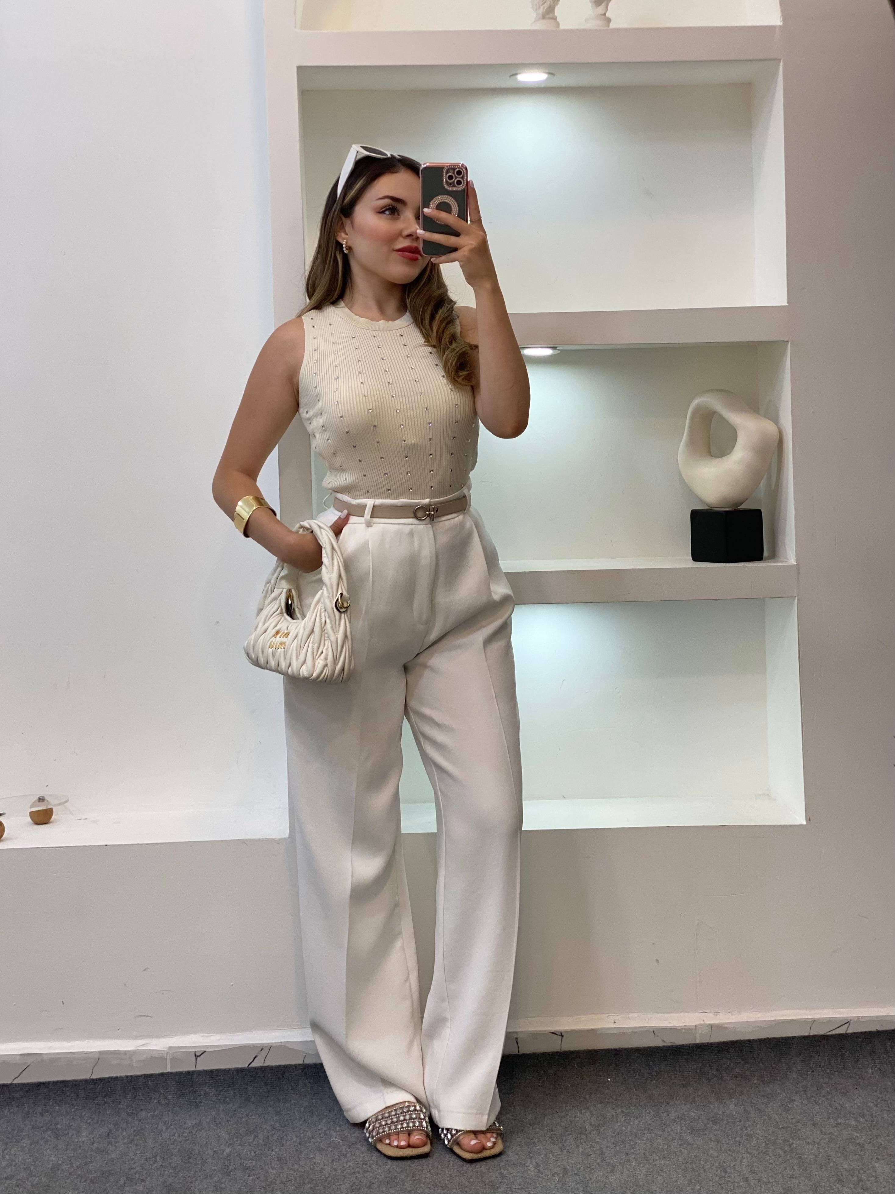 Bej Damla Taşlı Triko Bluz