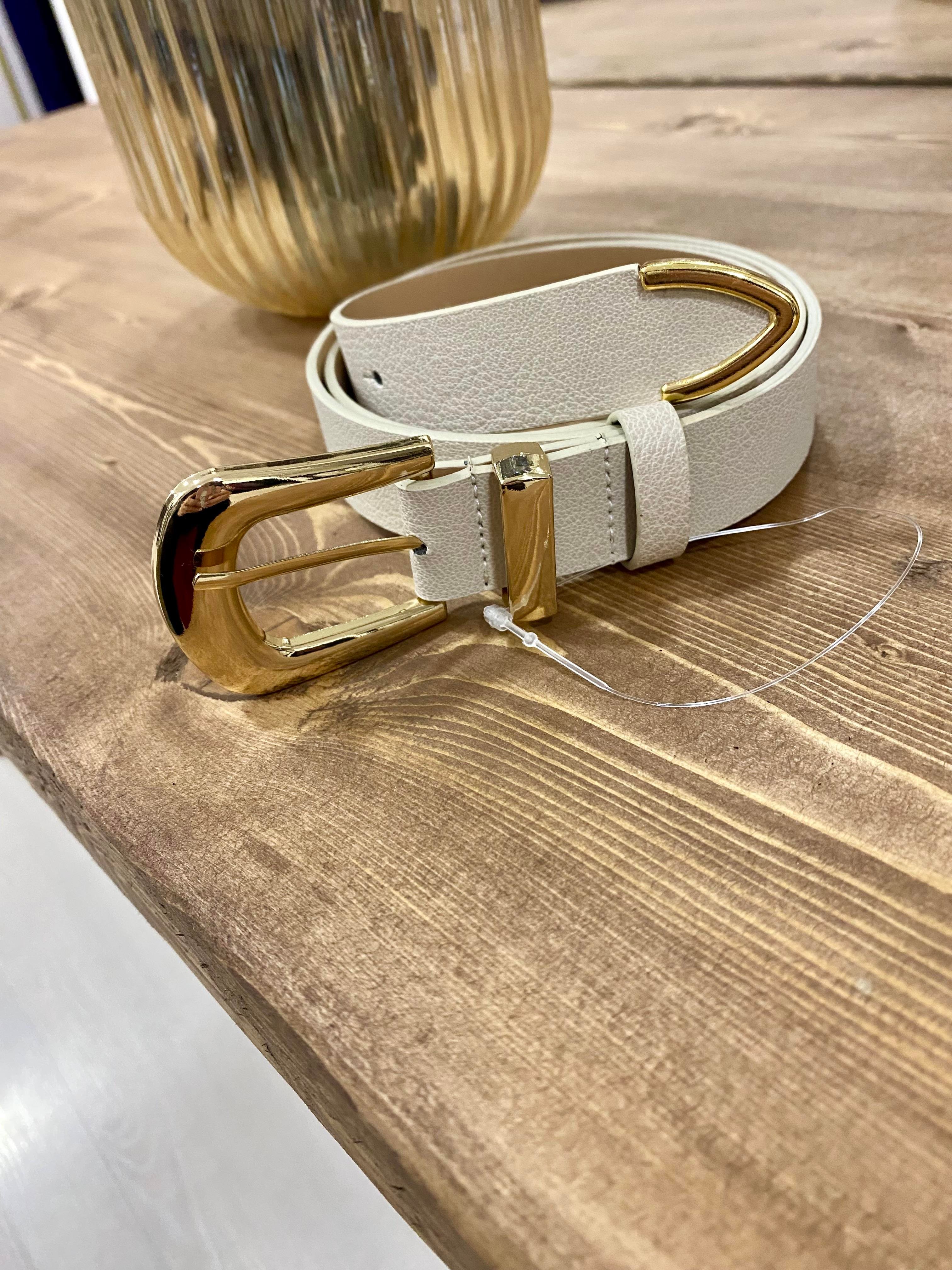 Bej Gold Oval Tokalı Deri Kemer