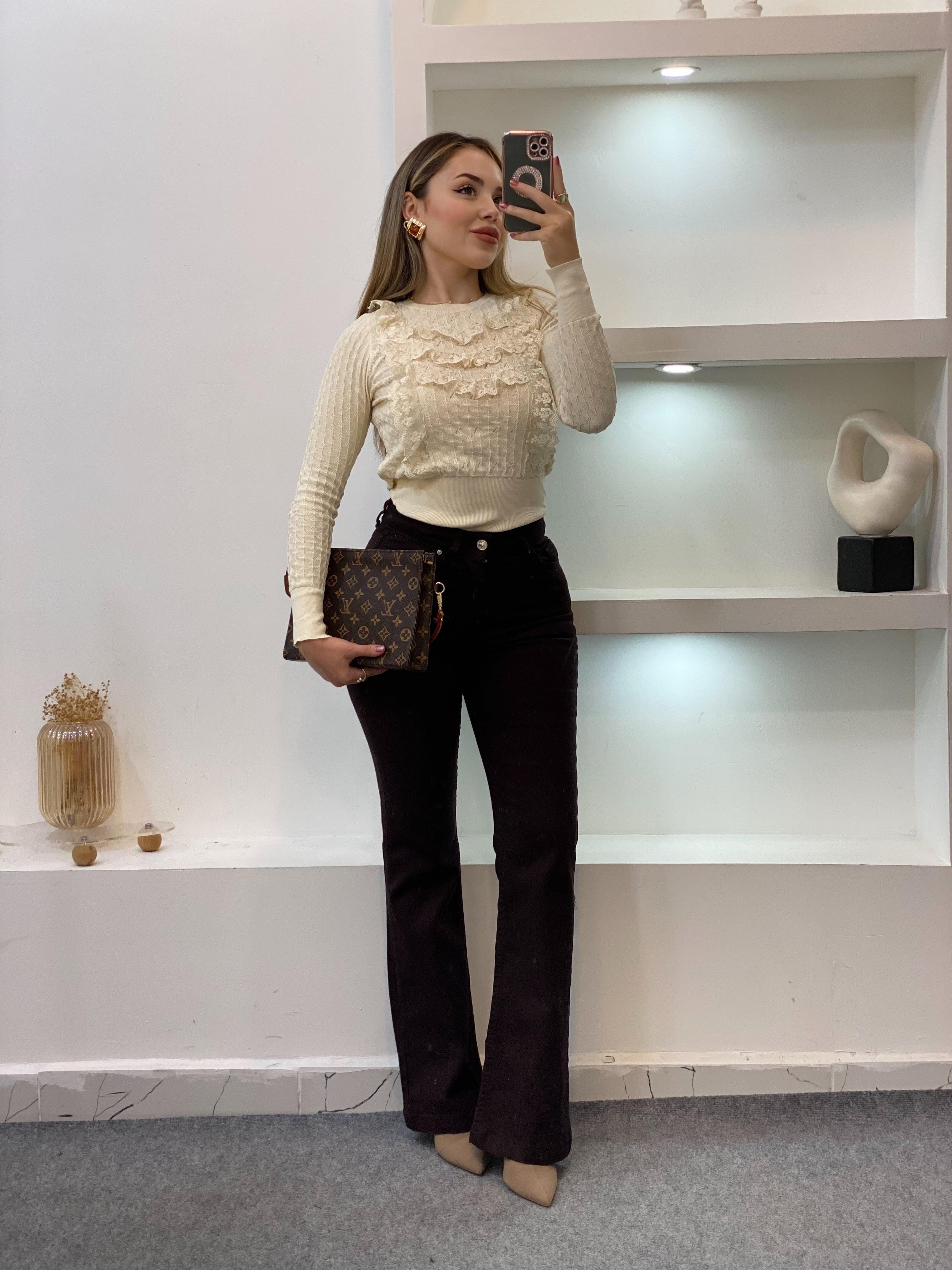 Bej Güpürlü Model Triko Bluz