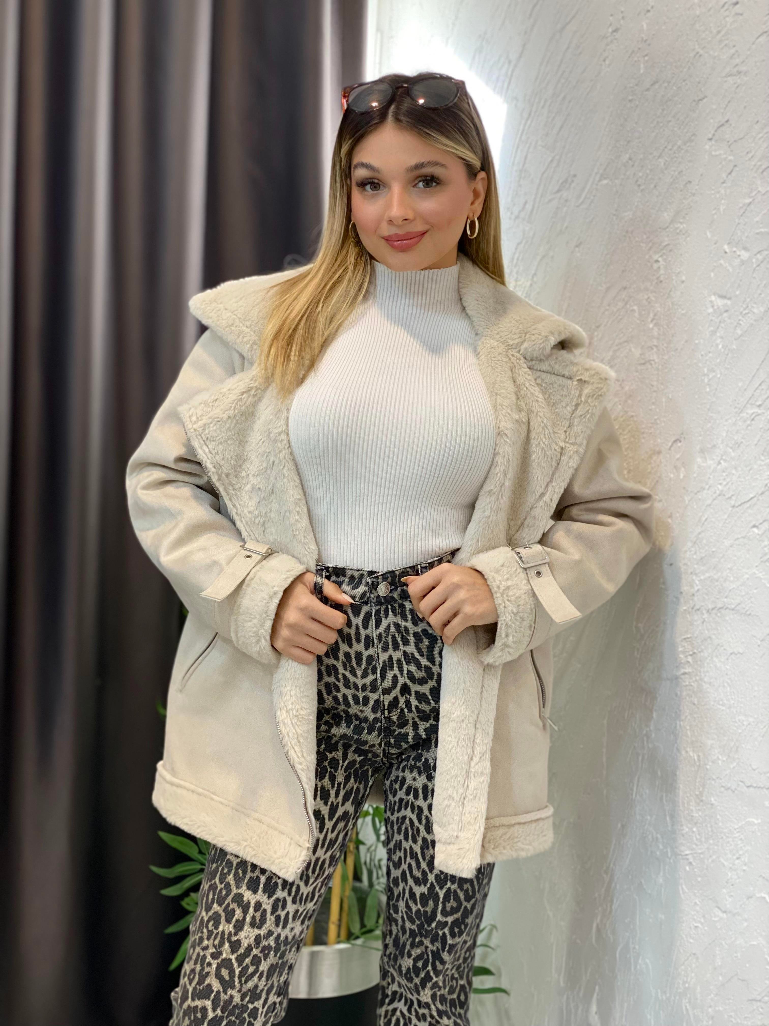 Bej İçi Kürklü Biker Mont