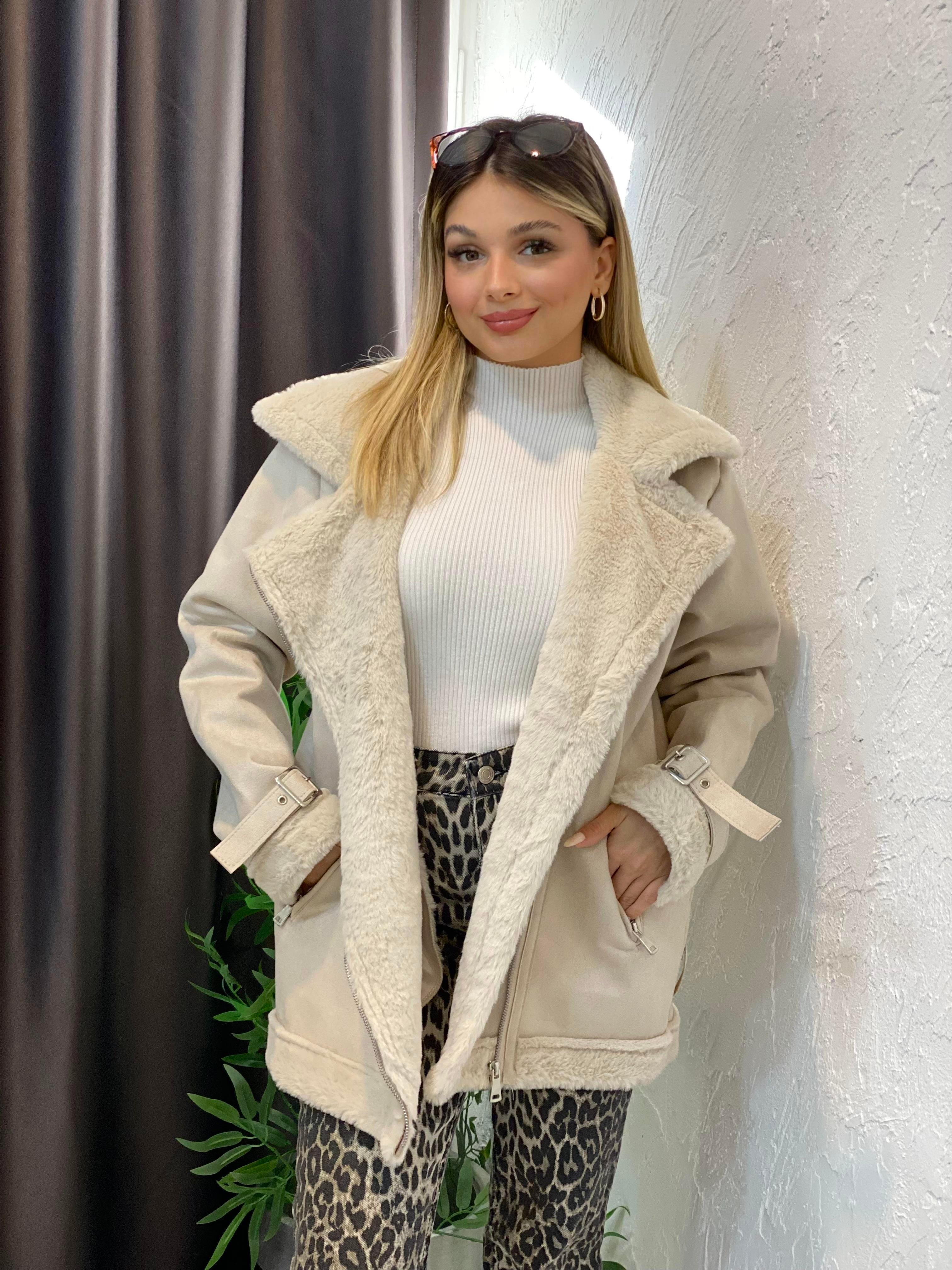 Bej İçi Kürklü Biker Mont