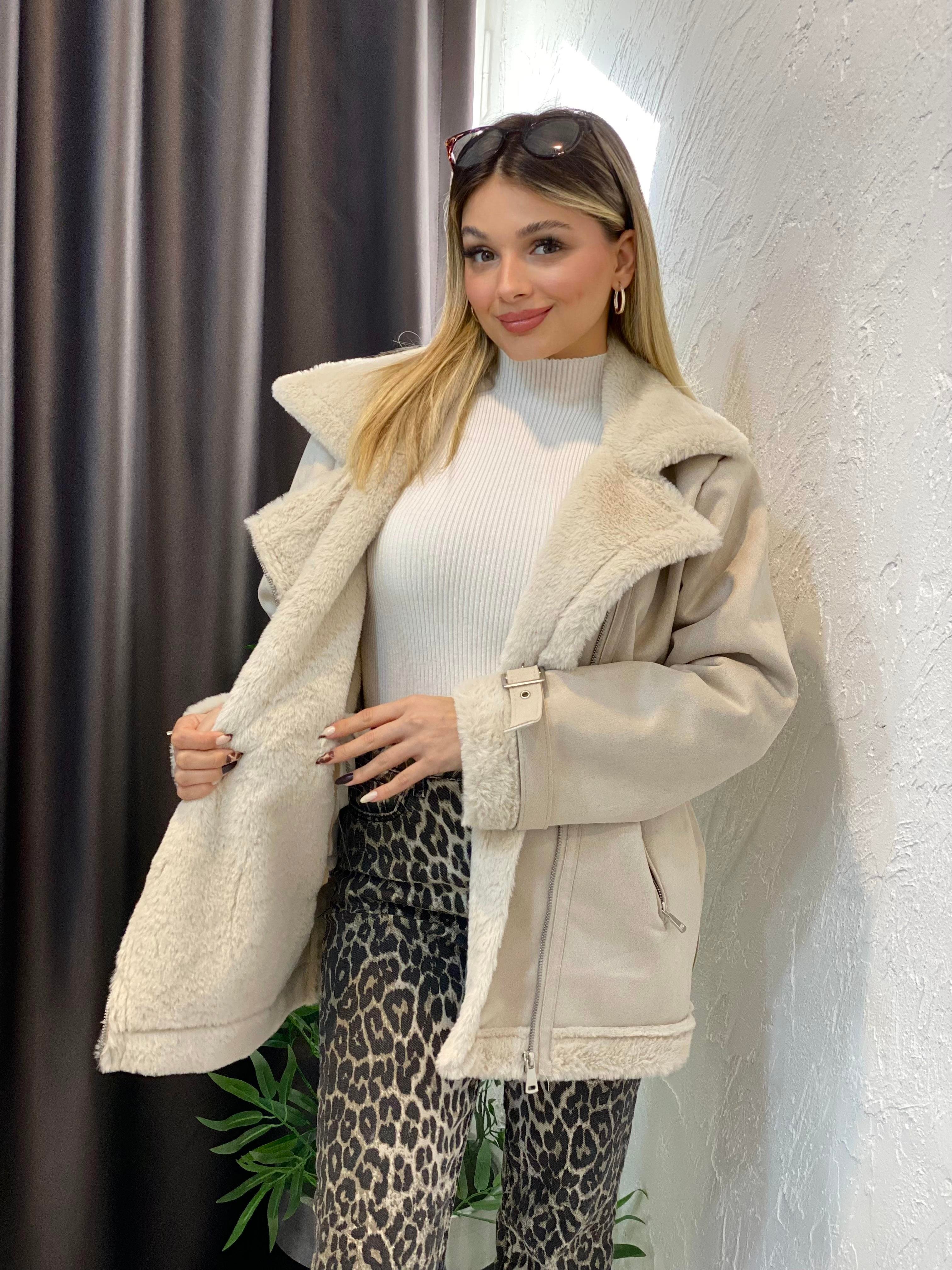 Bej İçi Kürklü Biker Mont