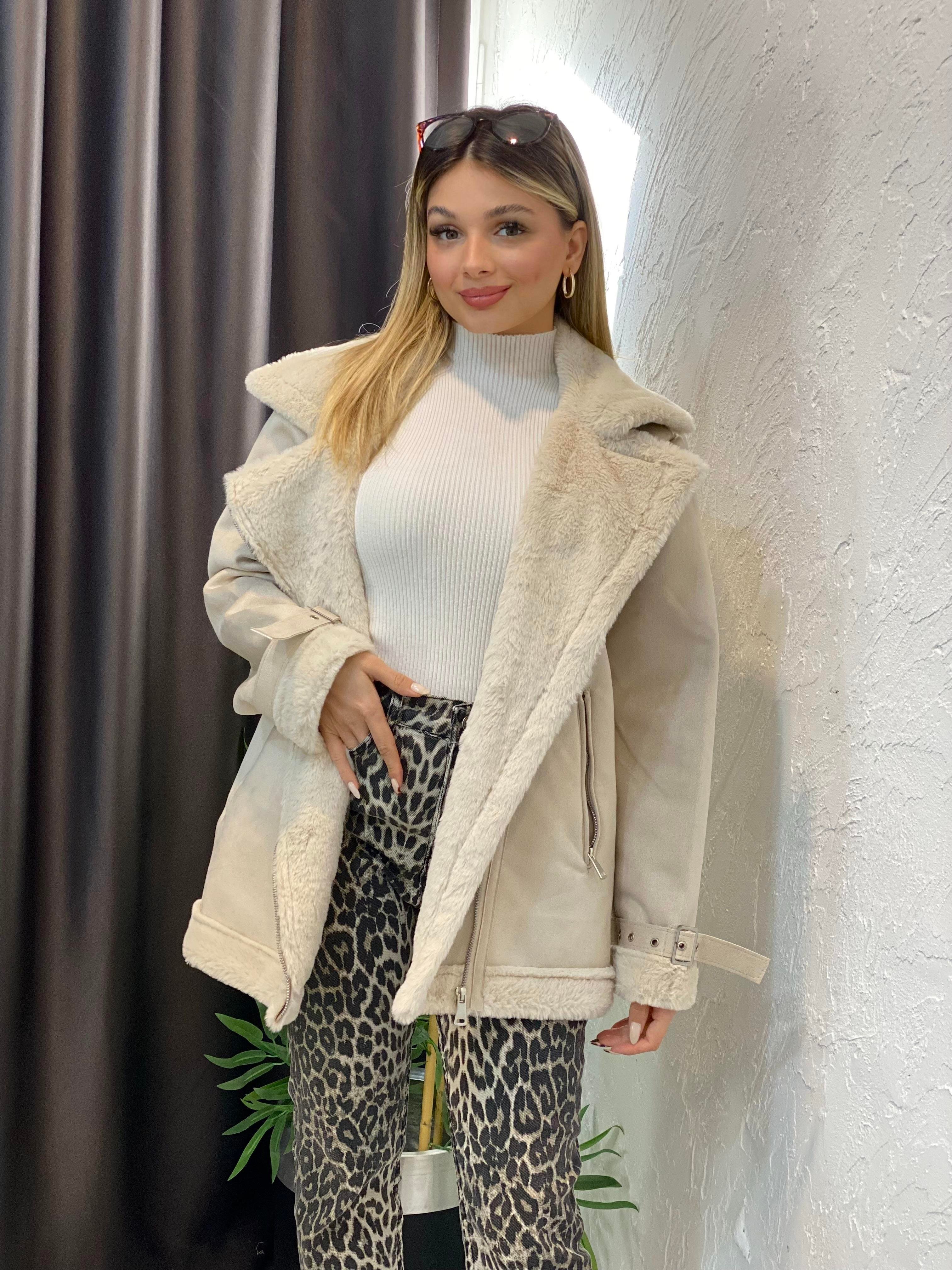 Bej İçi Kürklü Biker Mont