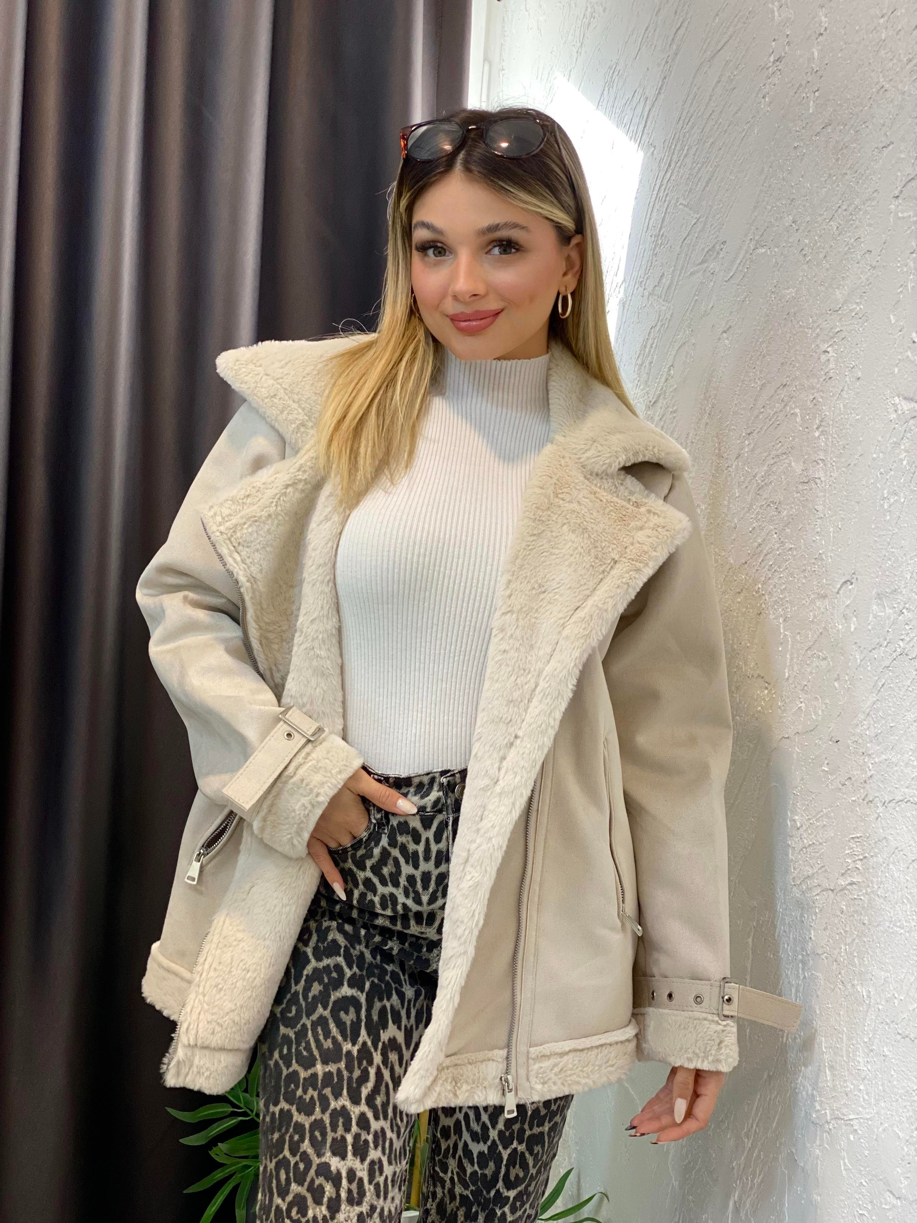 Bej İçi Kürklü Biker Mont