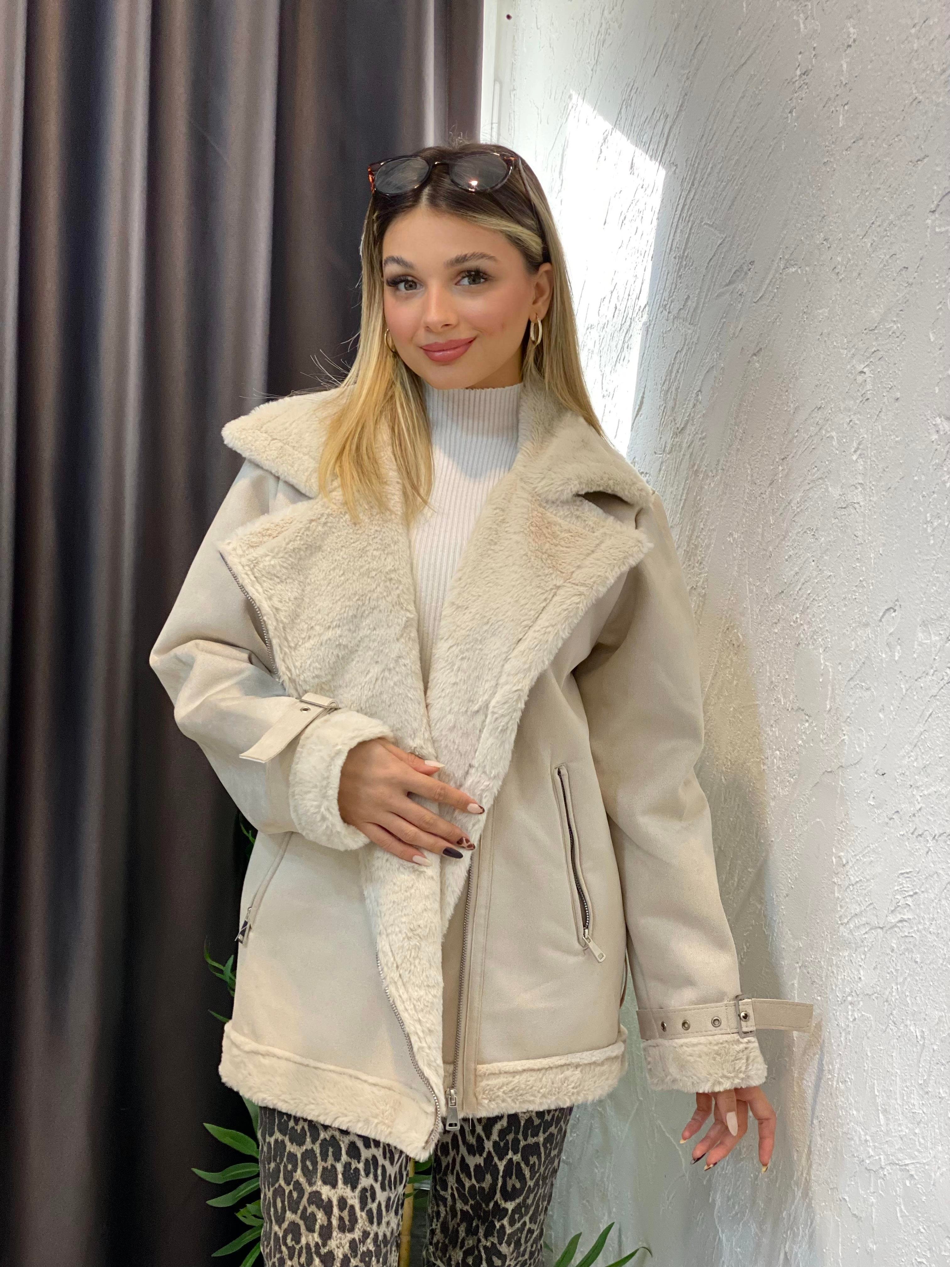 Bej İçi Kürklü Biker Mont