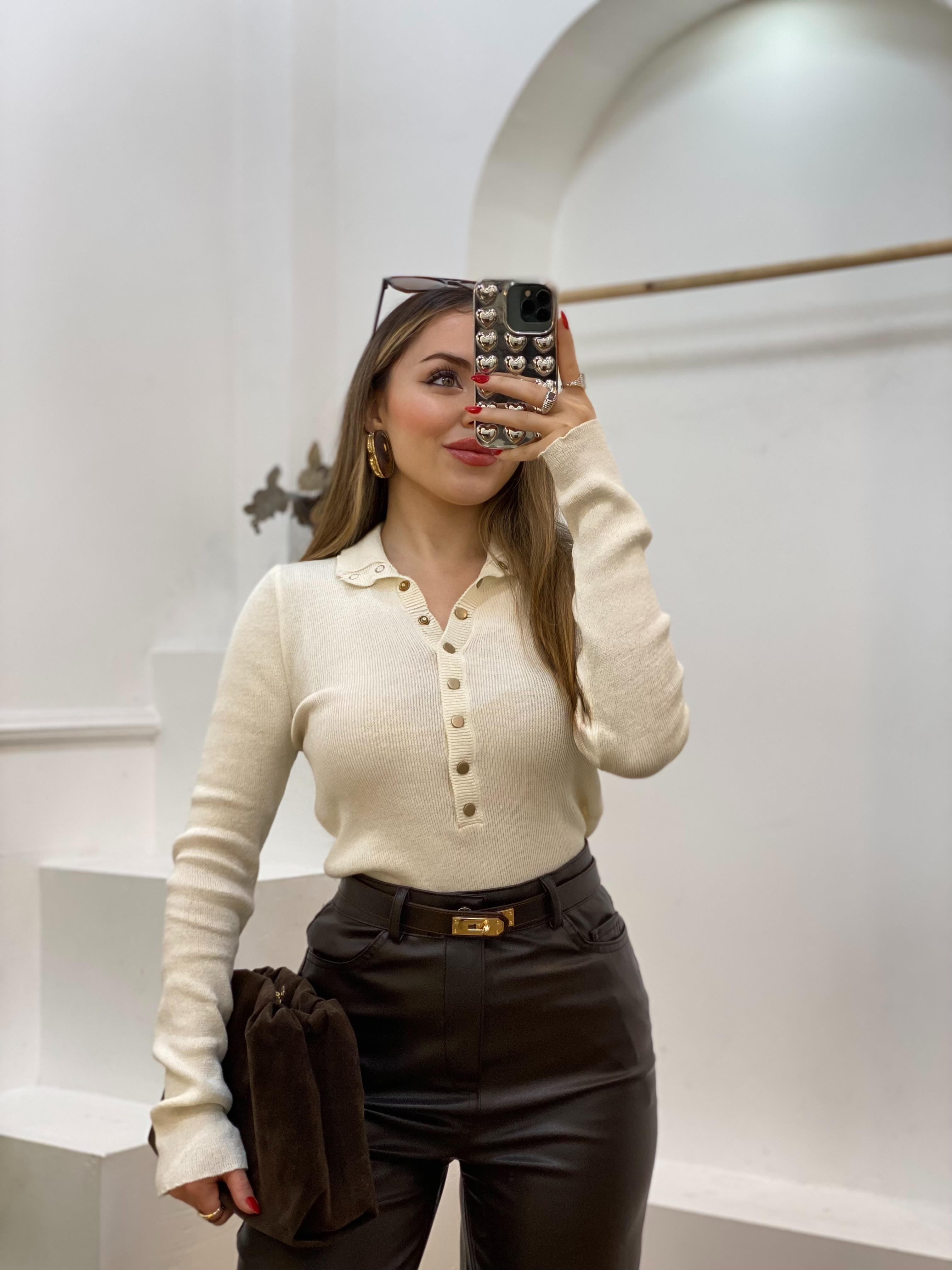 Bej Önü Çıtçıtlı Model Kazak