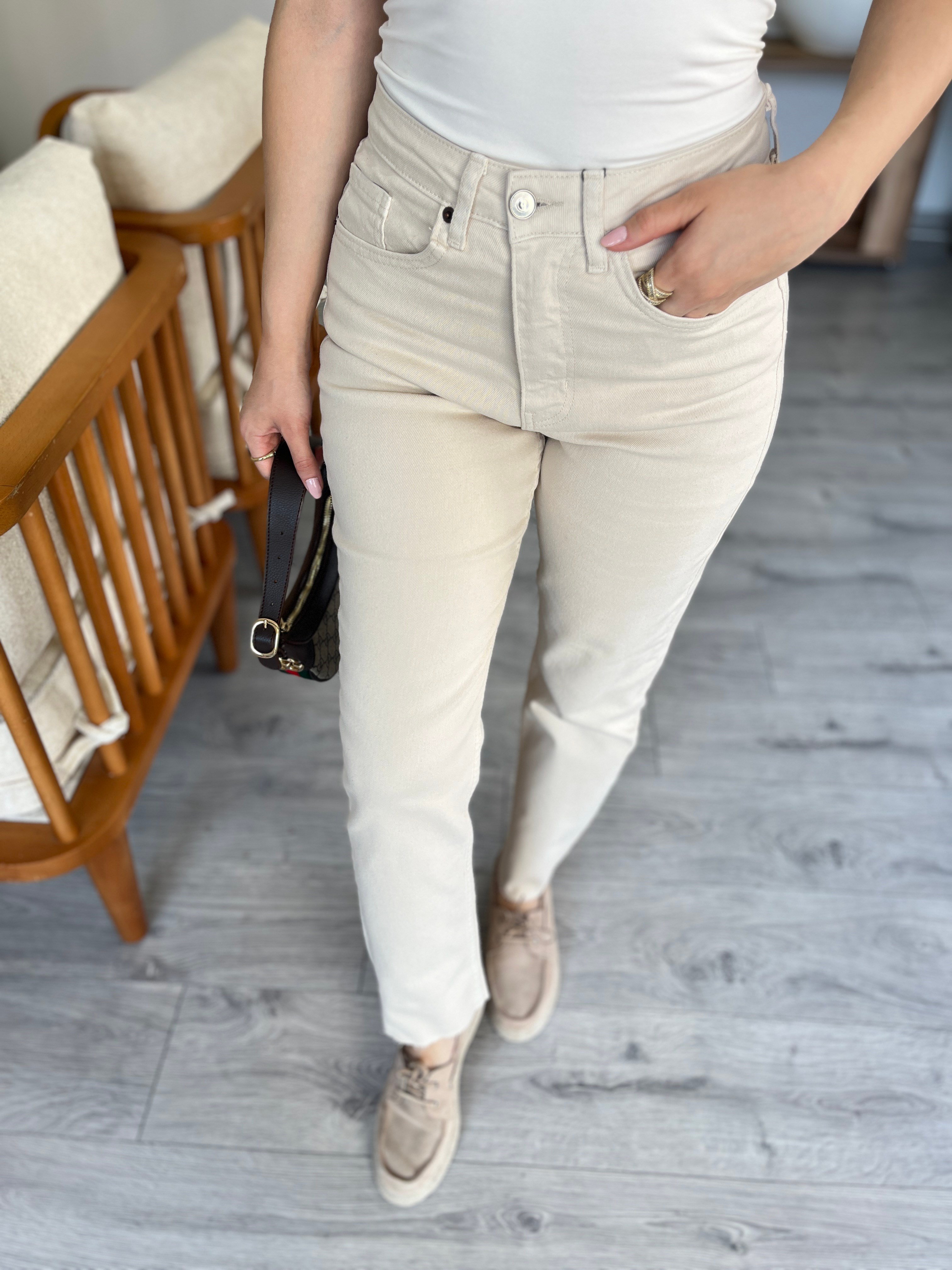 Bej Yüksek Bel Boyfit Jean