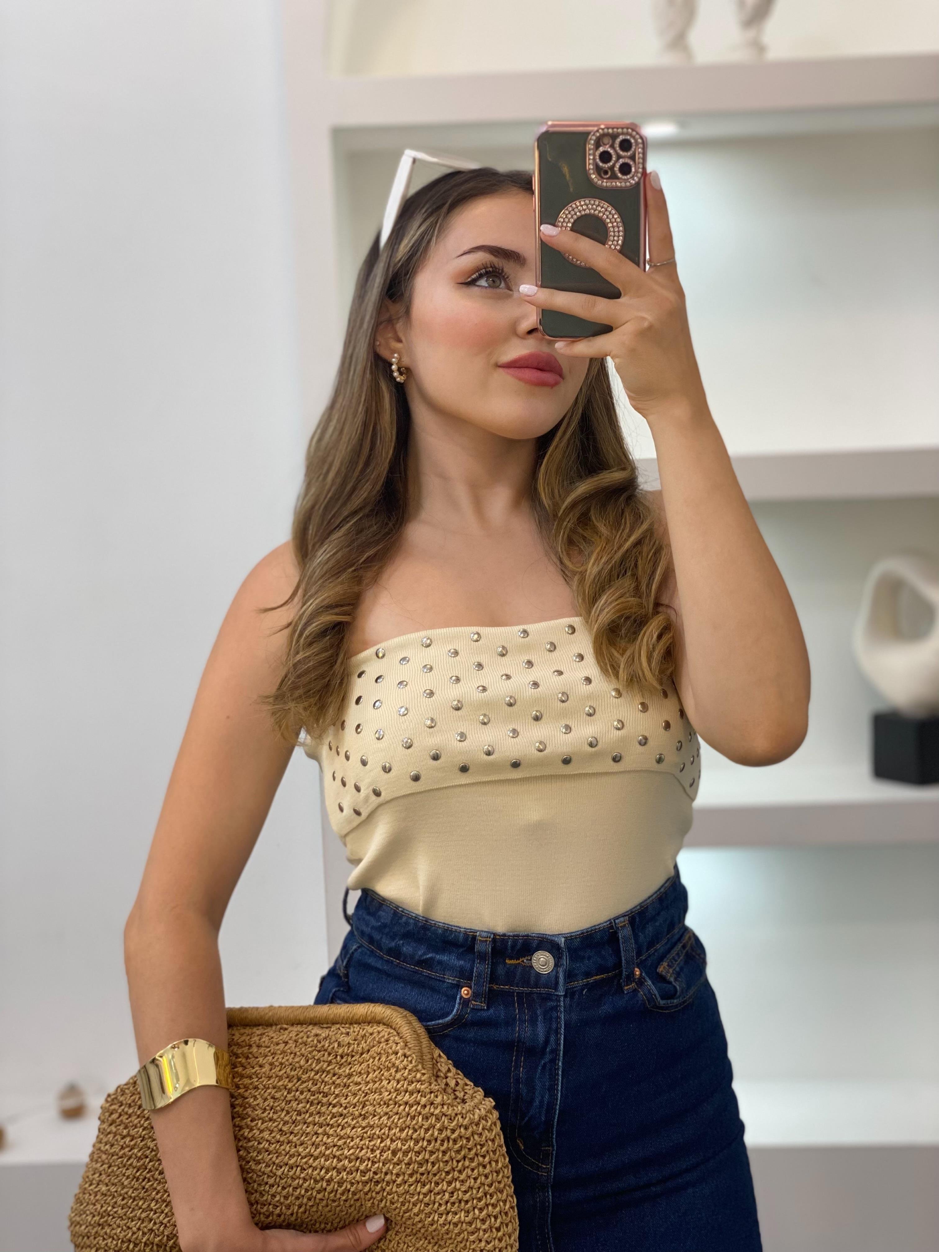 Bej Zımbalı Straplez Triko Bluz