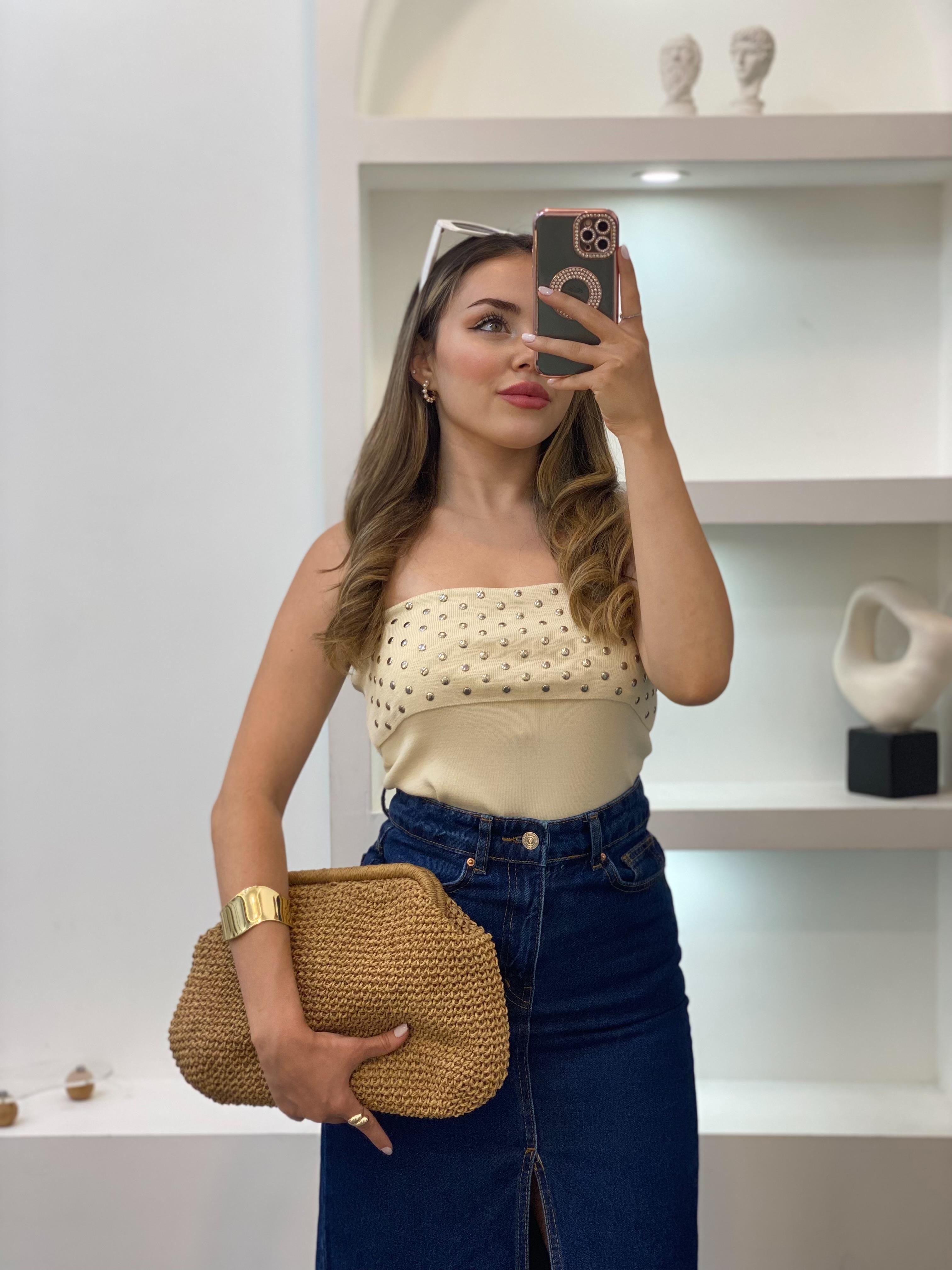Bej Zımbalı Straplez Triko Bluz