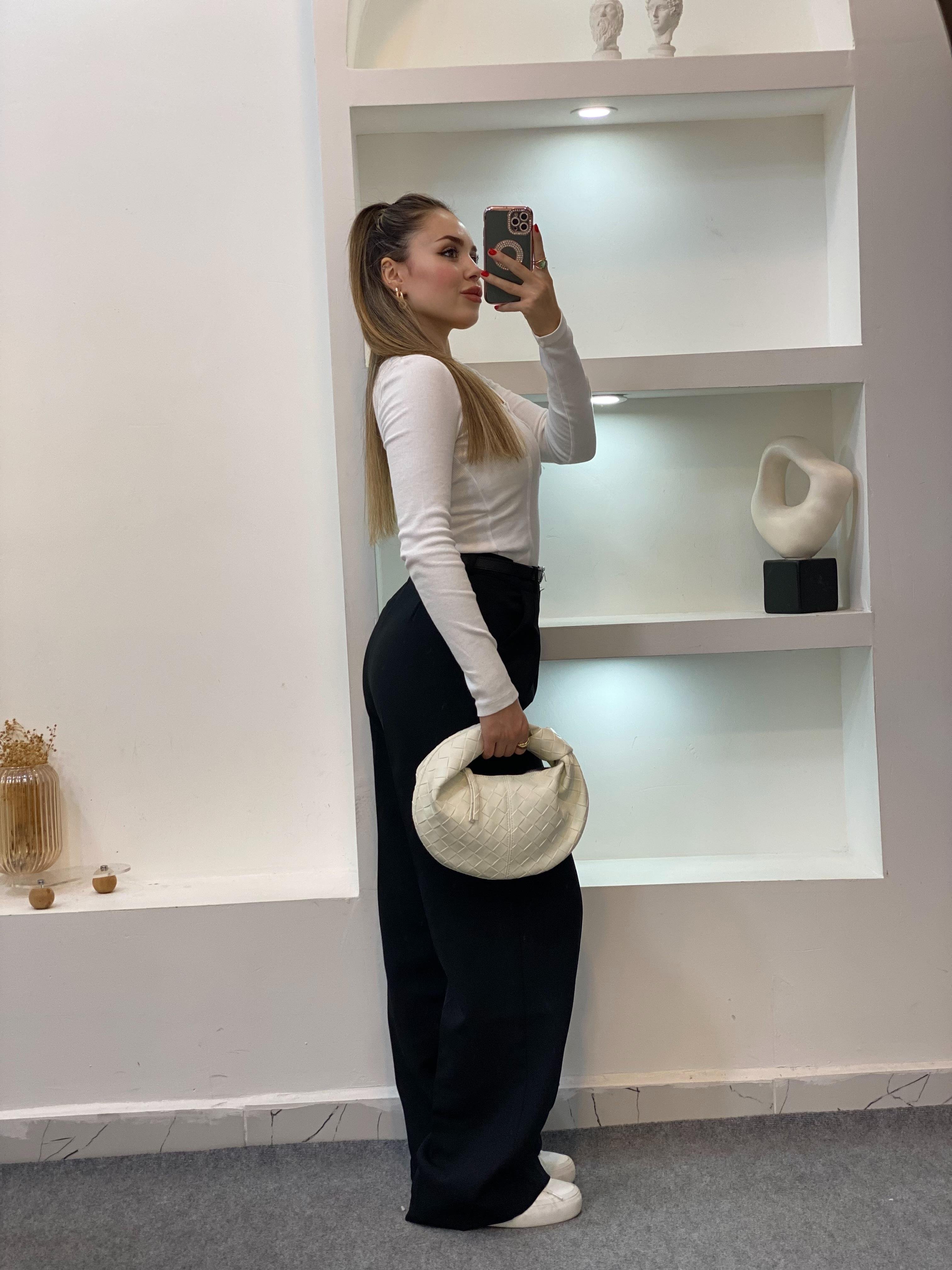 Beyaz Düğmeli Fitilli Basic Bluz