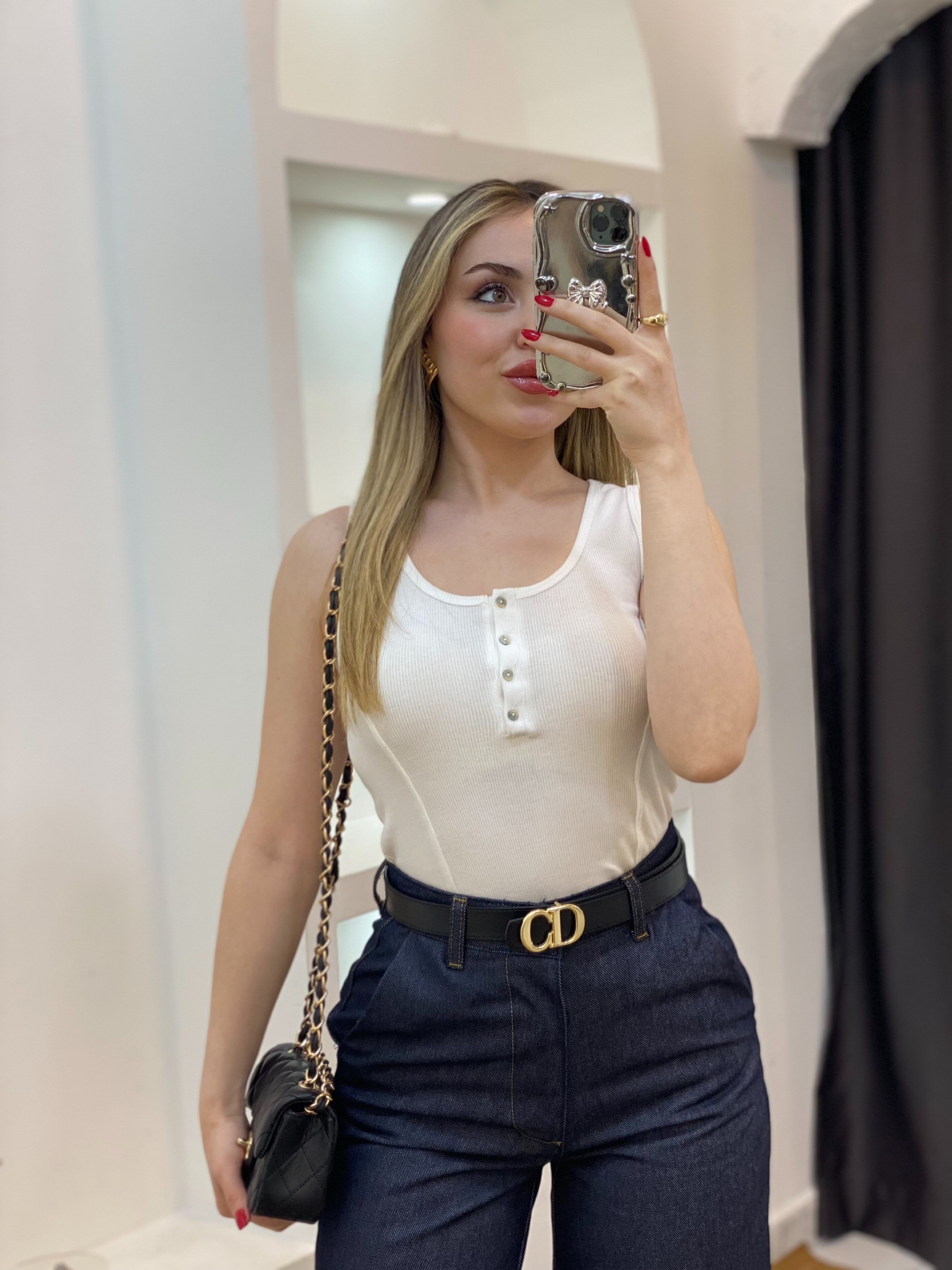 Beyaz Düğmeli Fitilli Basic  Bluz