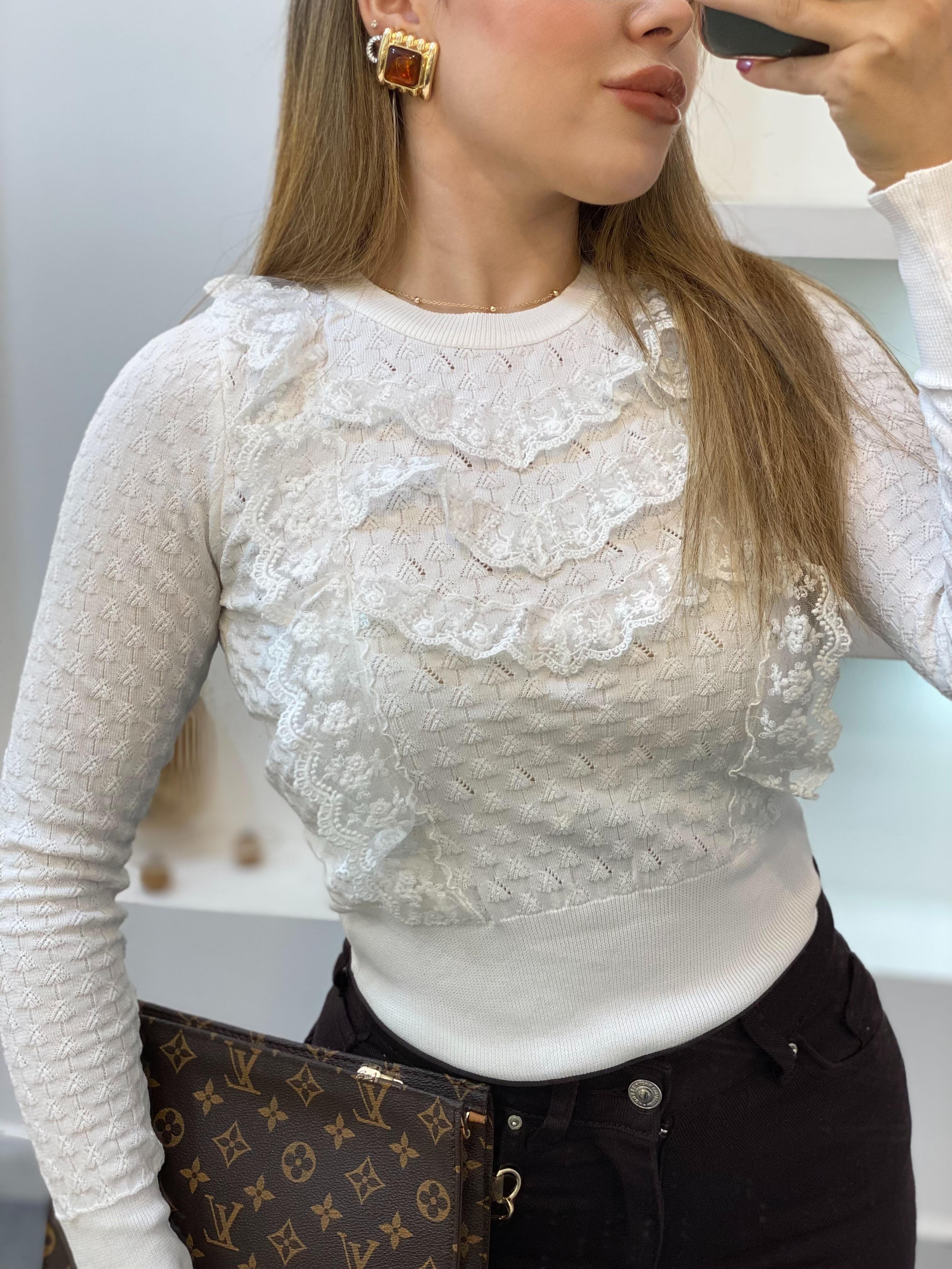 Beyaz Güpürlü Model Triko Bluz