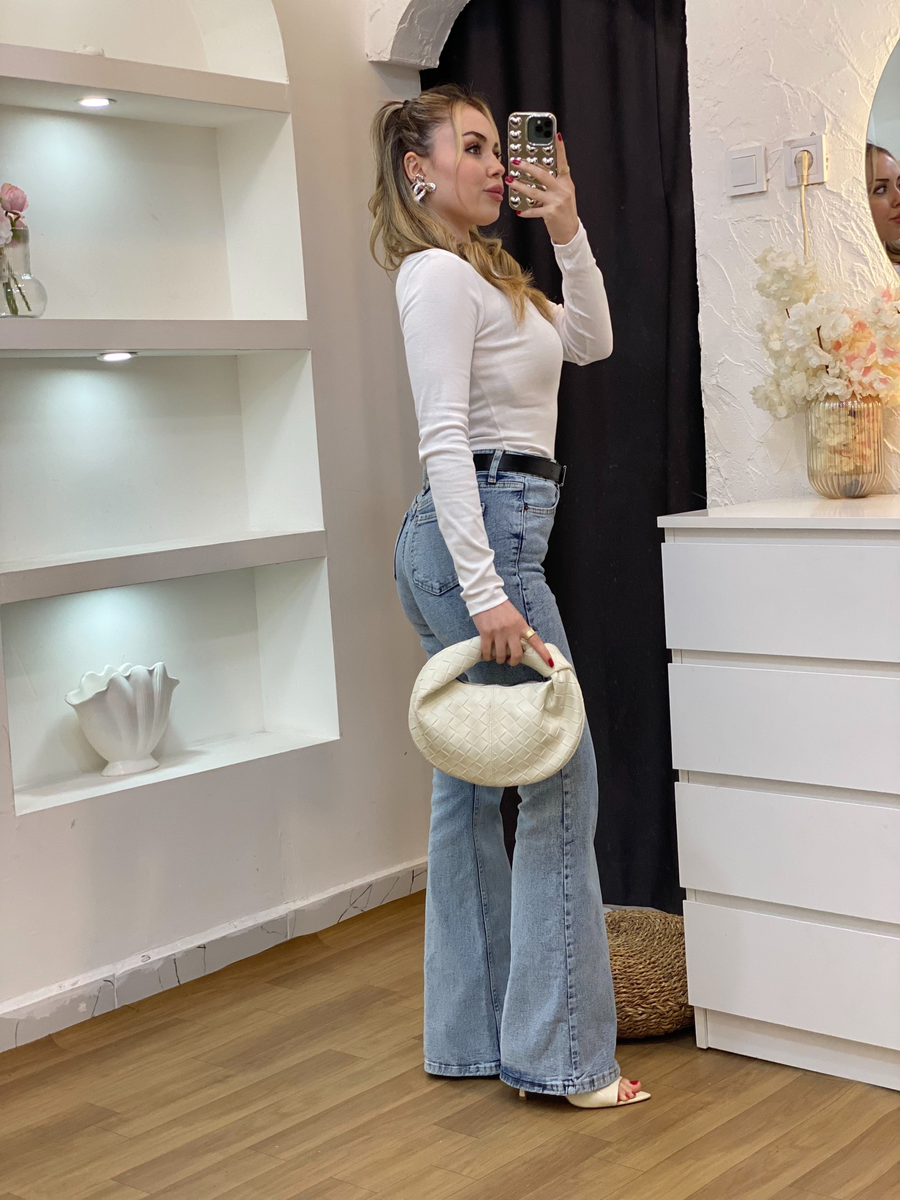 Beyaz Kayık Yaka Basic Bluz