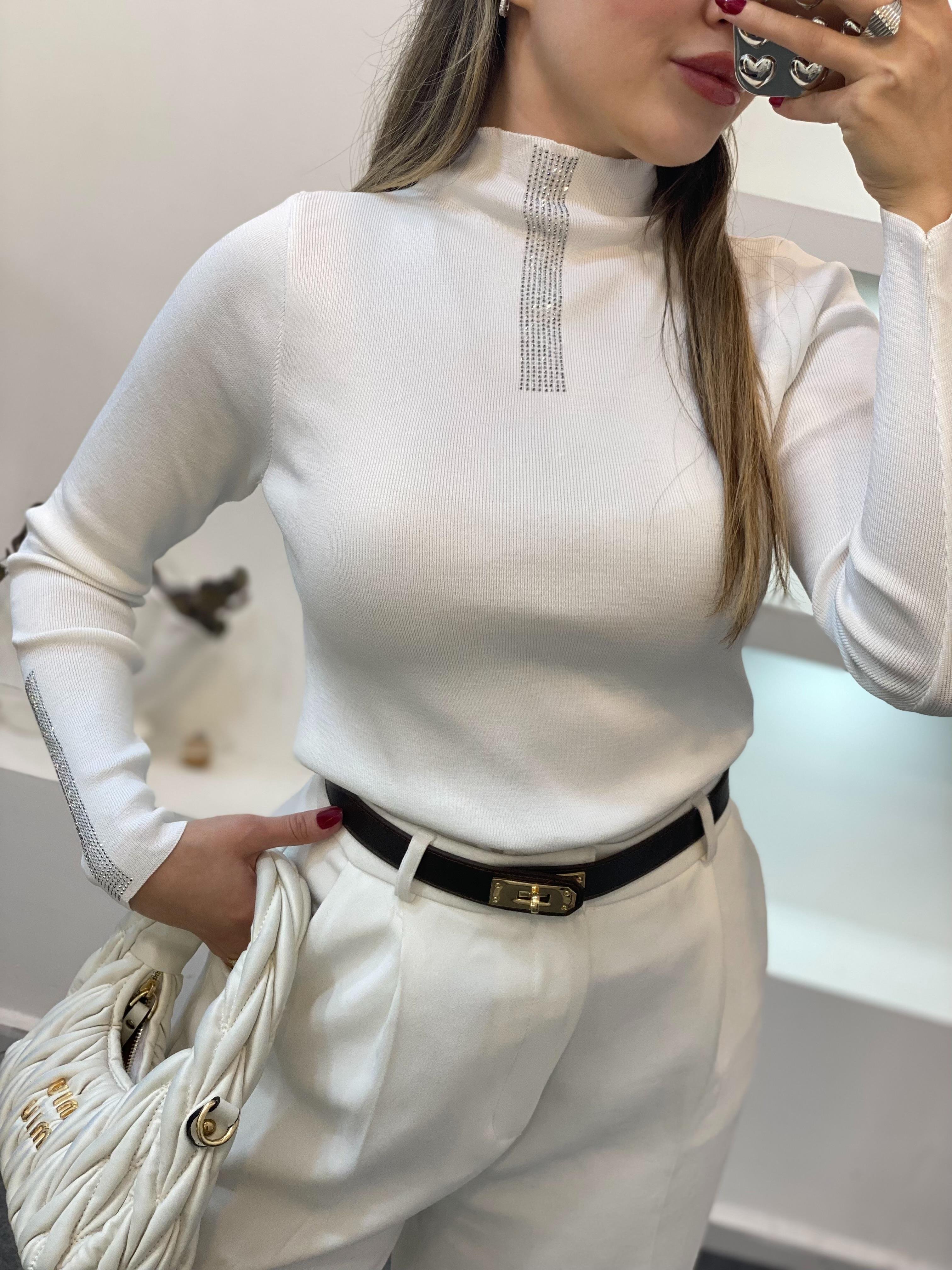 Beyaz Önü Ve Kolları Parıltılı Taşlı Triko Bluz
