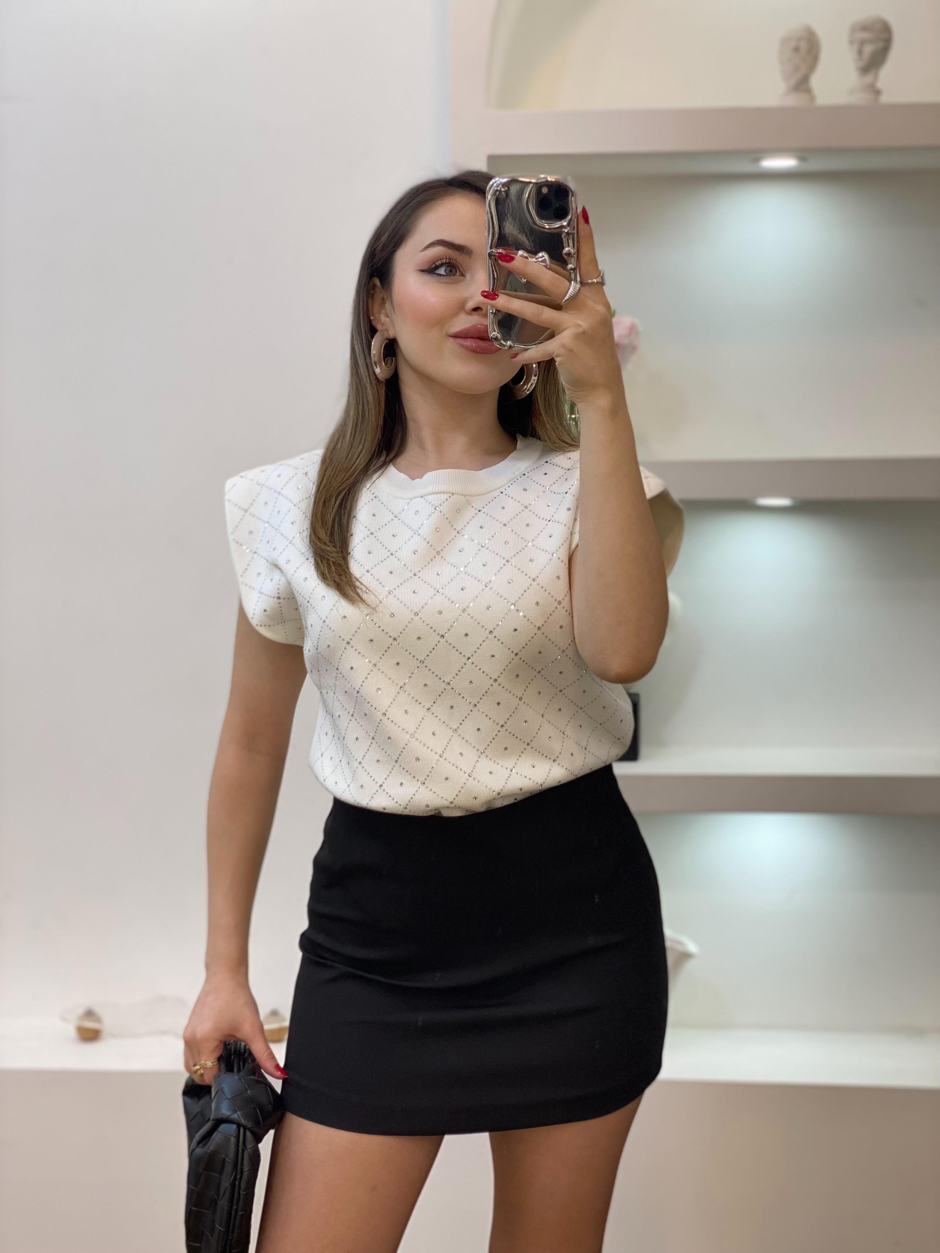 Beyaz Parıltılı Taşlı Triko Bluz