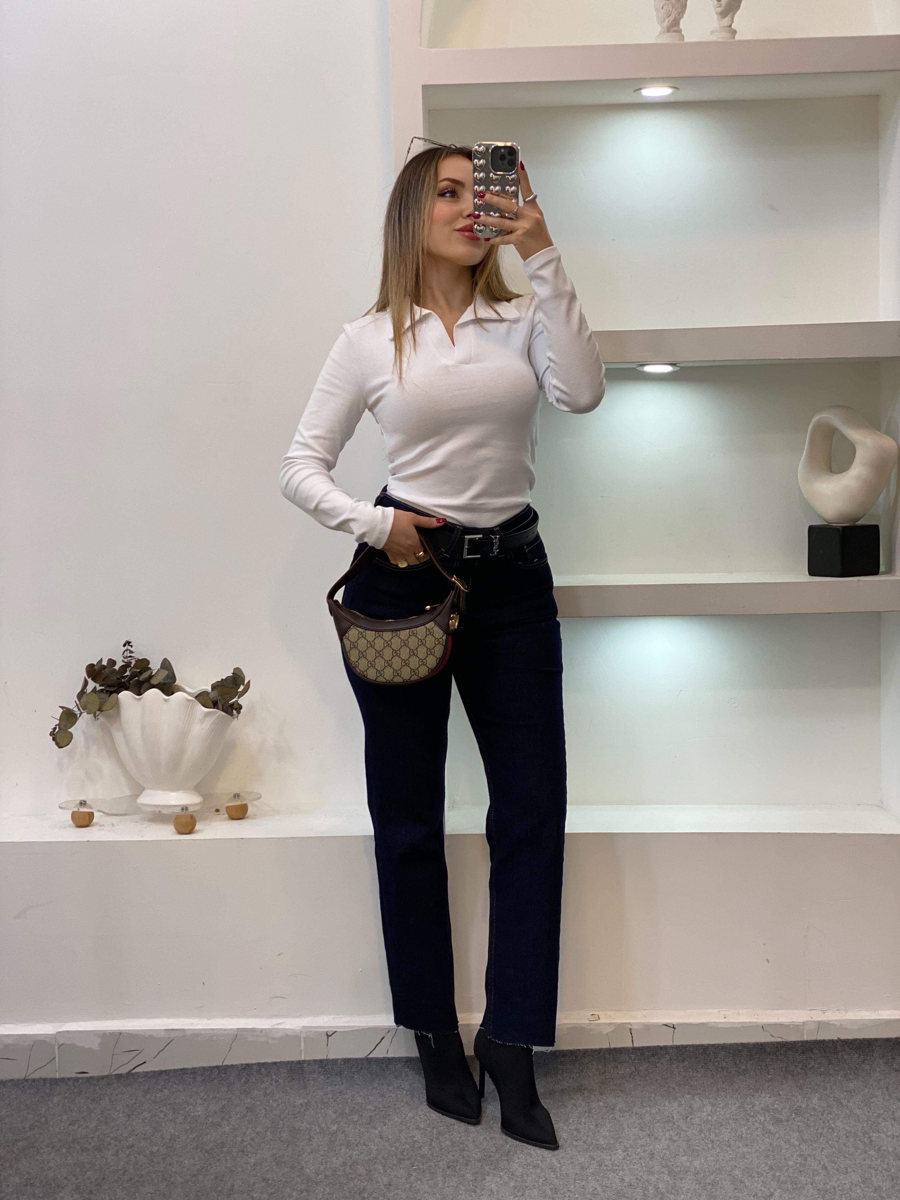 Beyaz Polo Yaka Basic Bluz