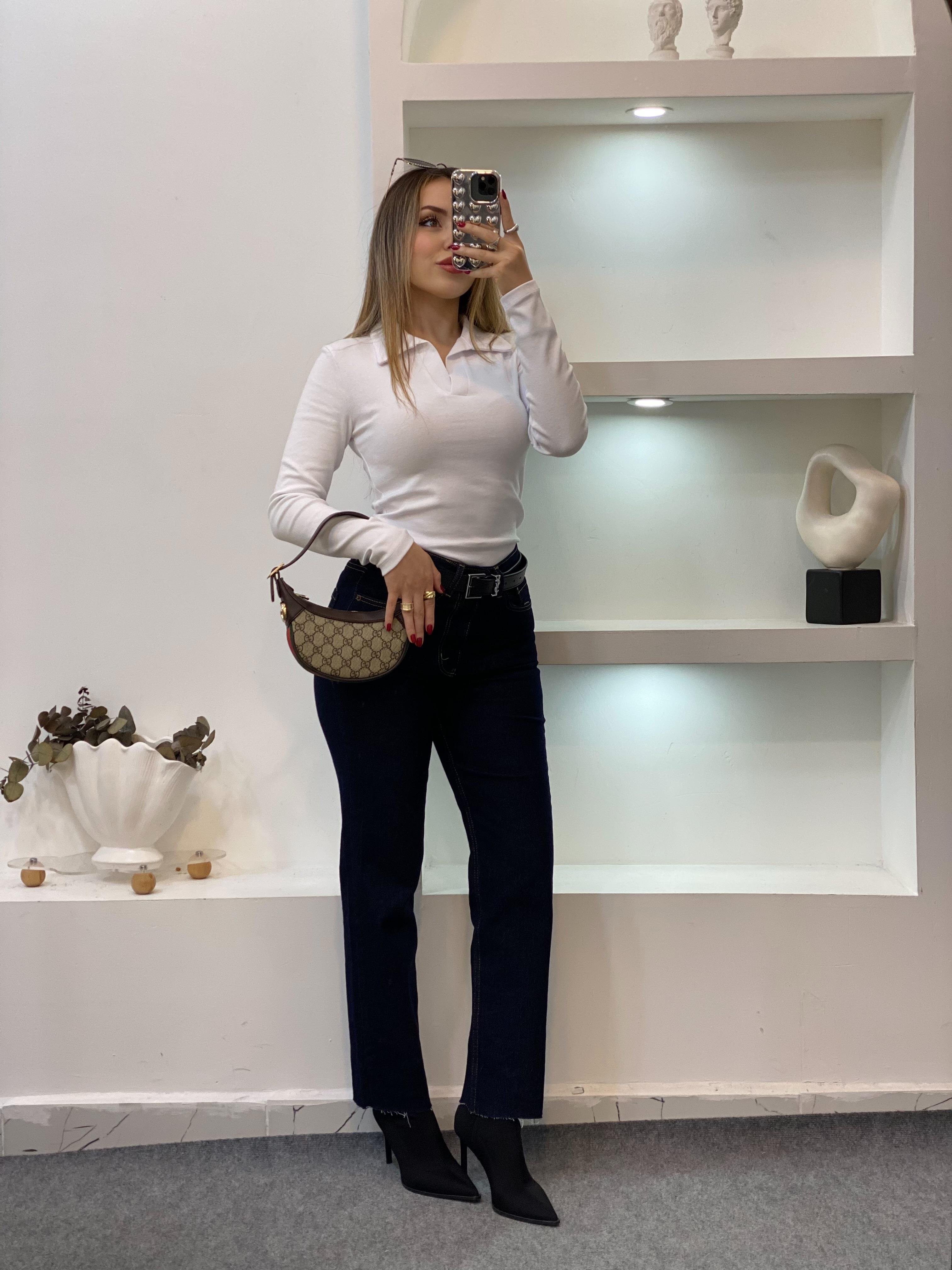 Beyaz Polo Yaka Basic Bluz