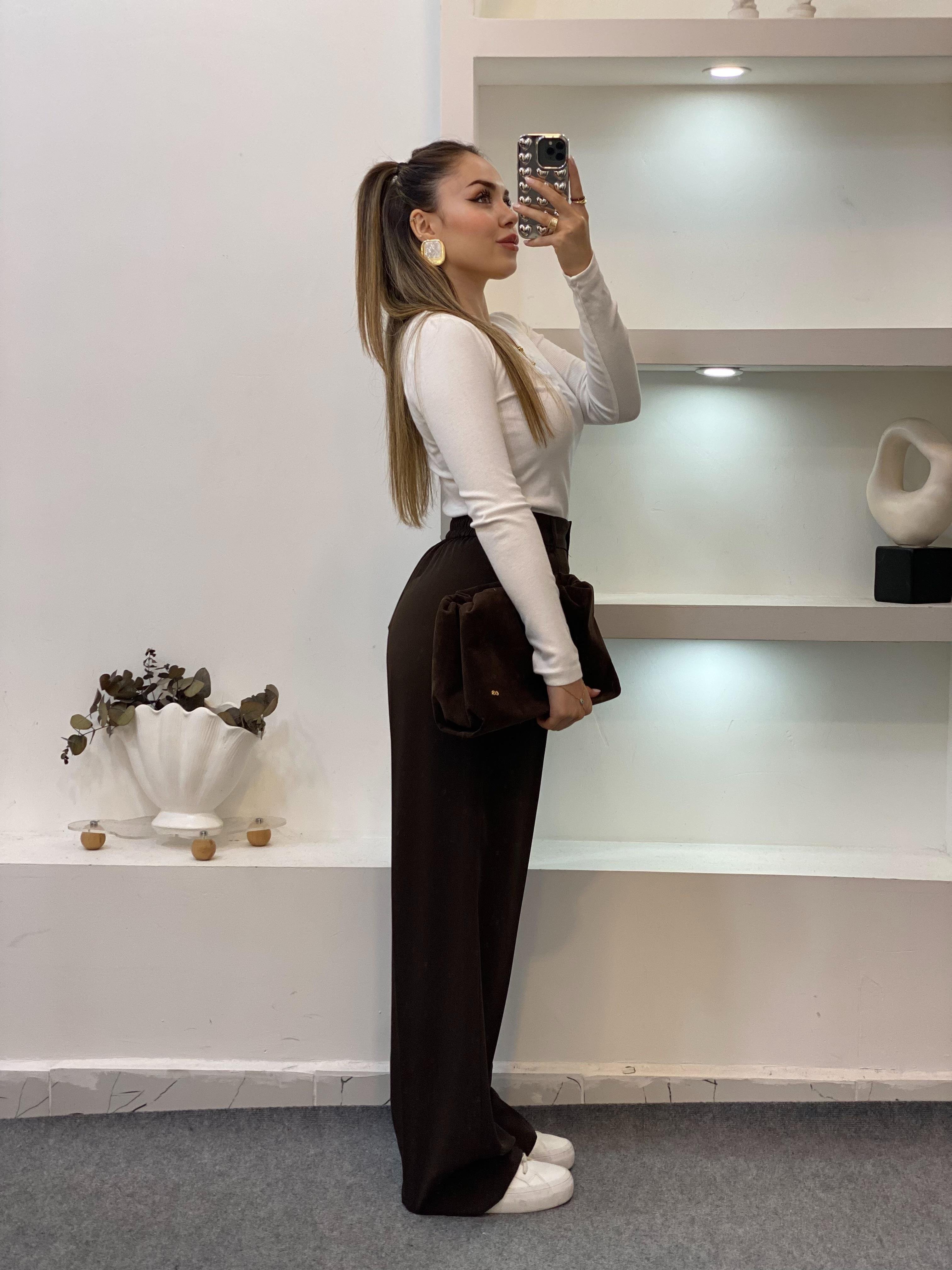 Beyaz Yaka Büzgülü Fitilli Basic Bluz