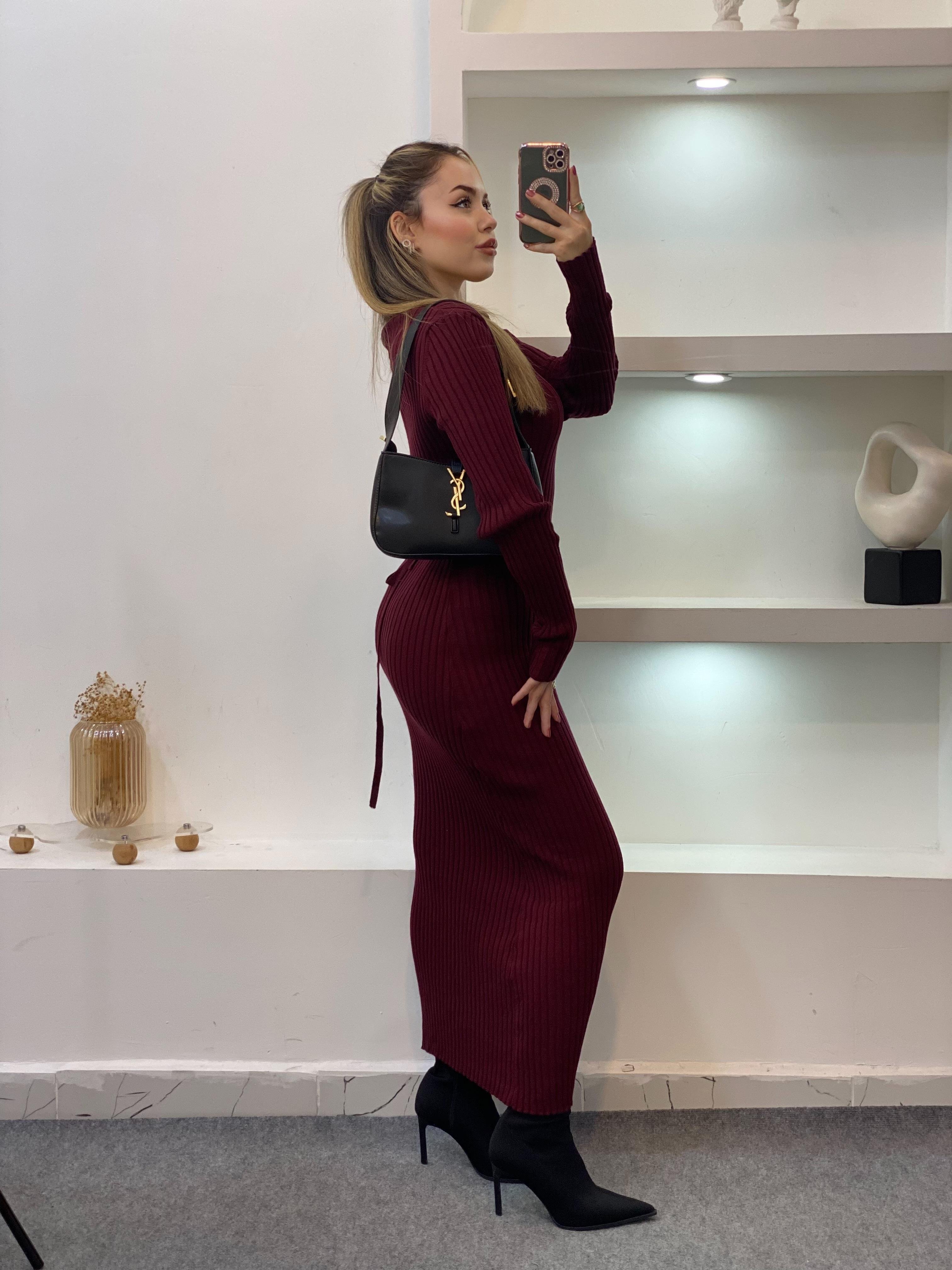 Bordo Arka Beli Kuşaklı Model Triko Elbise 