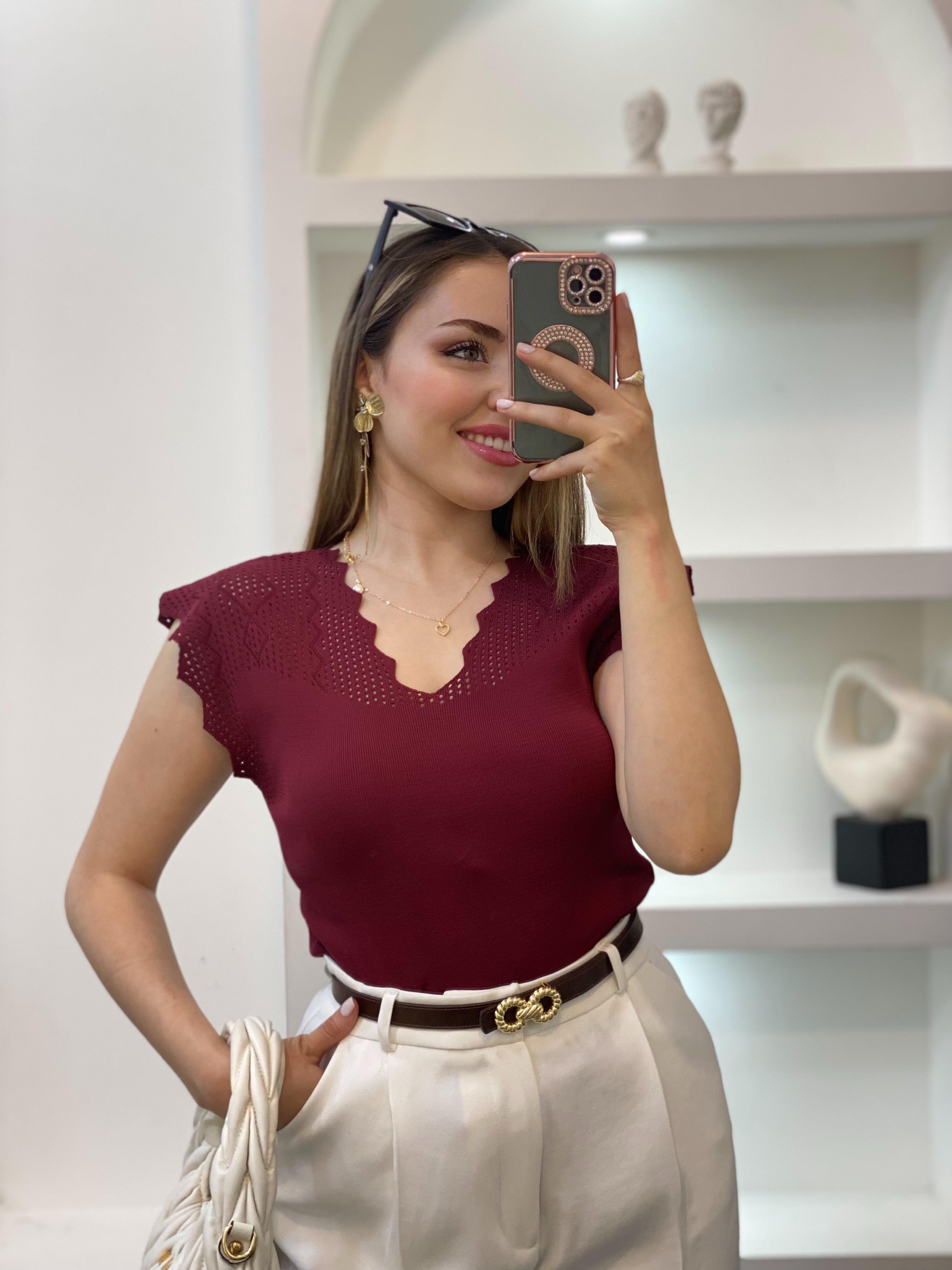 Bordo Kolları Delikli Model Triko Bluz