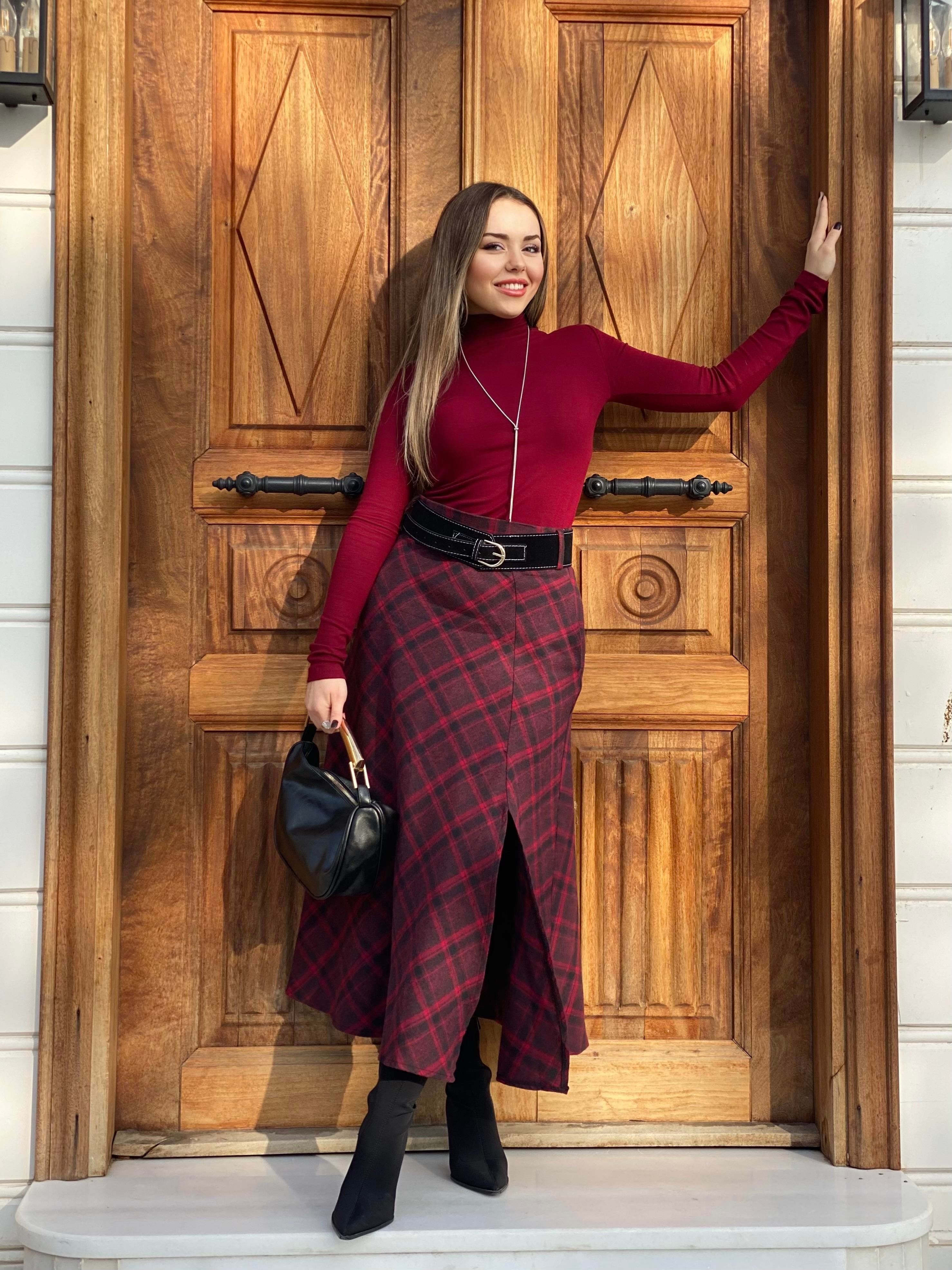 Bordo Renk Boğazlı Modal Kumaş Basic Bluz