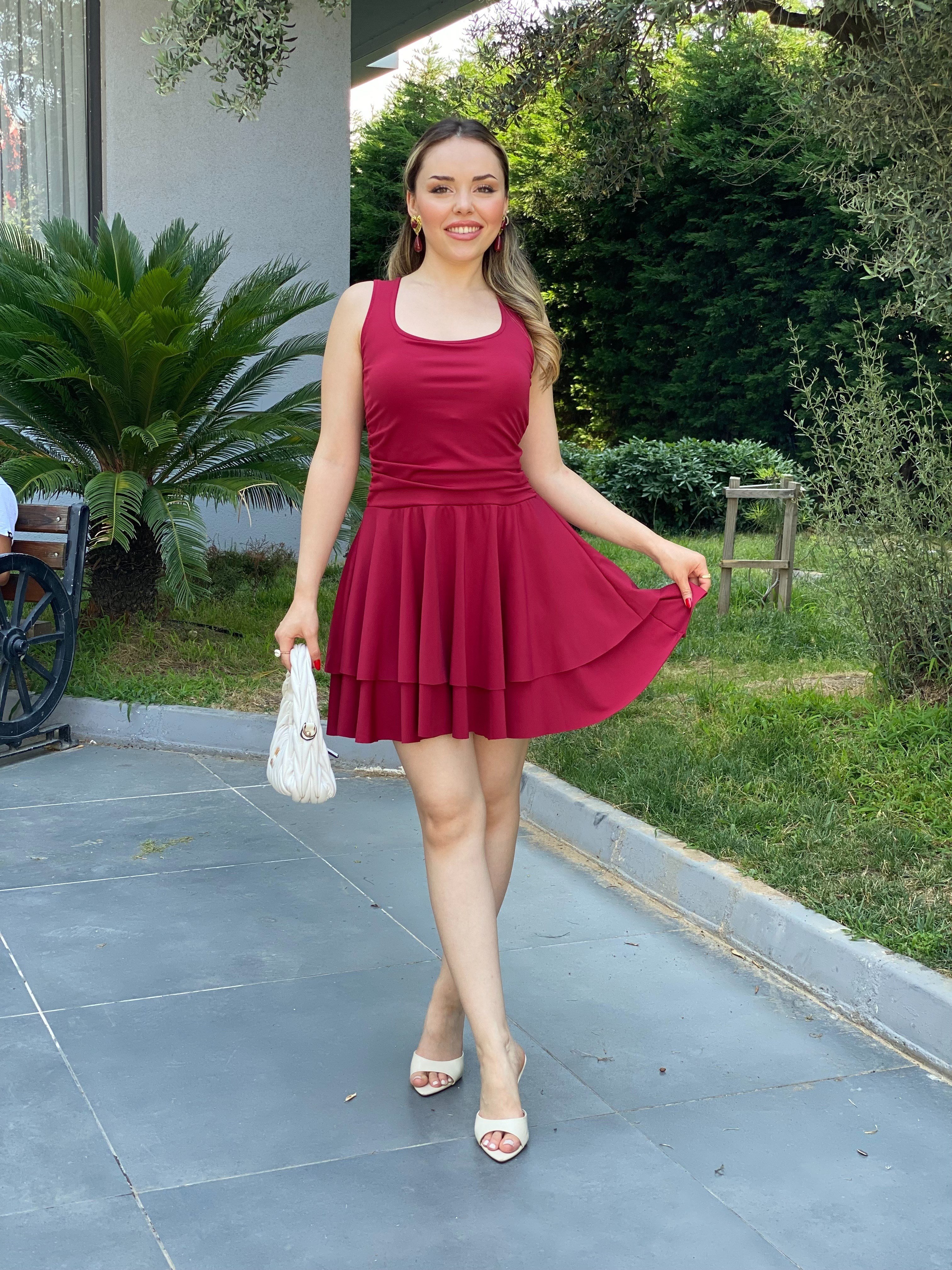Bordo Renk Likralı Katlı Elbise 