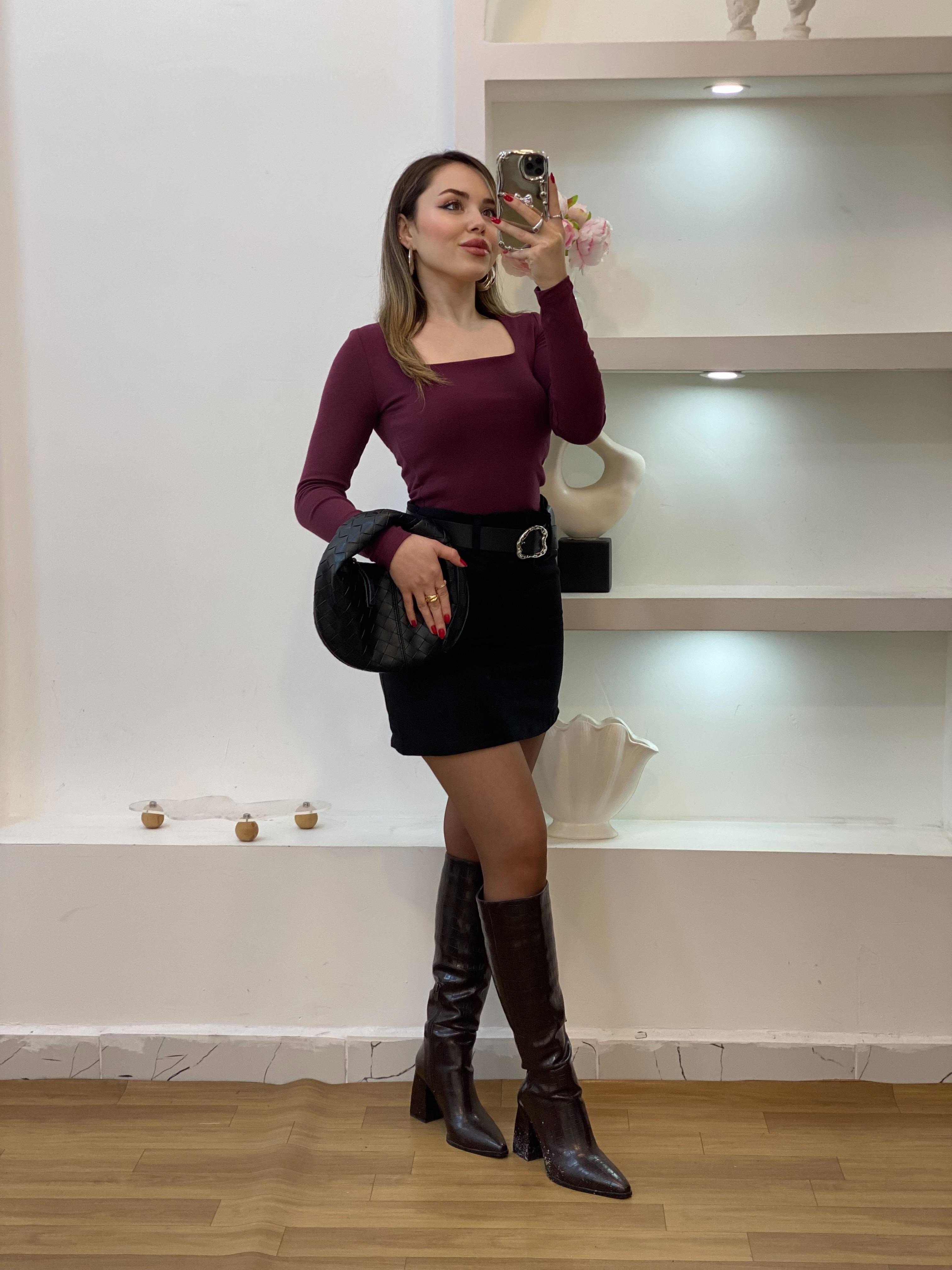Bordo Sandık Yaka Basic Bluz