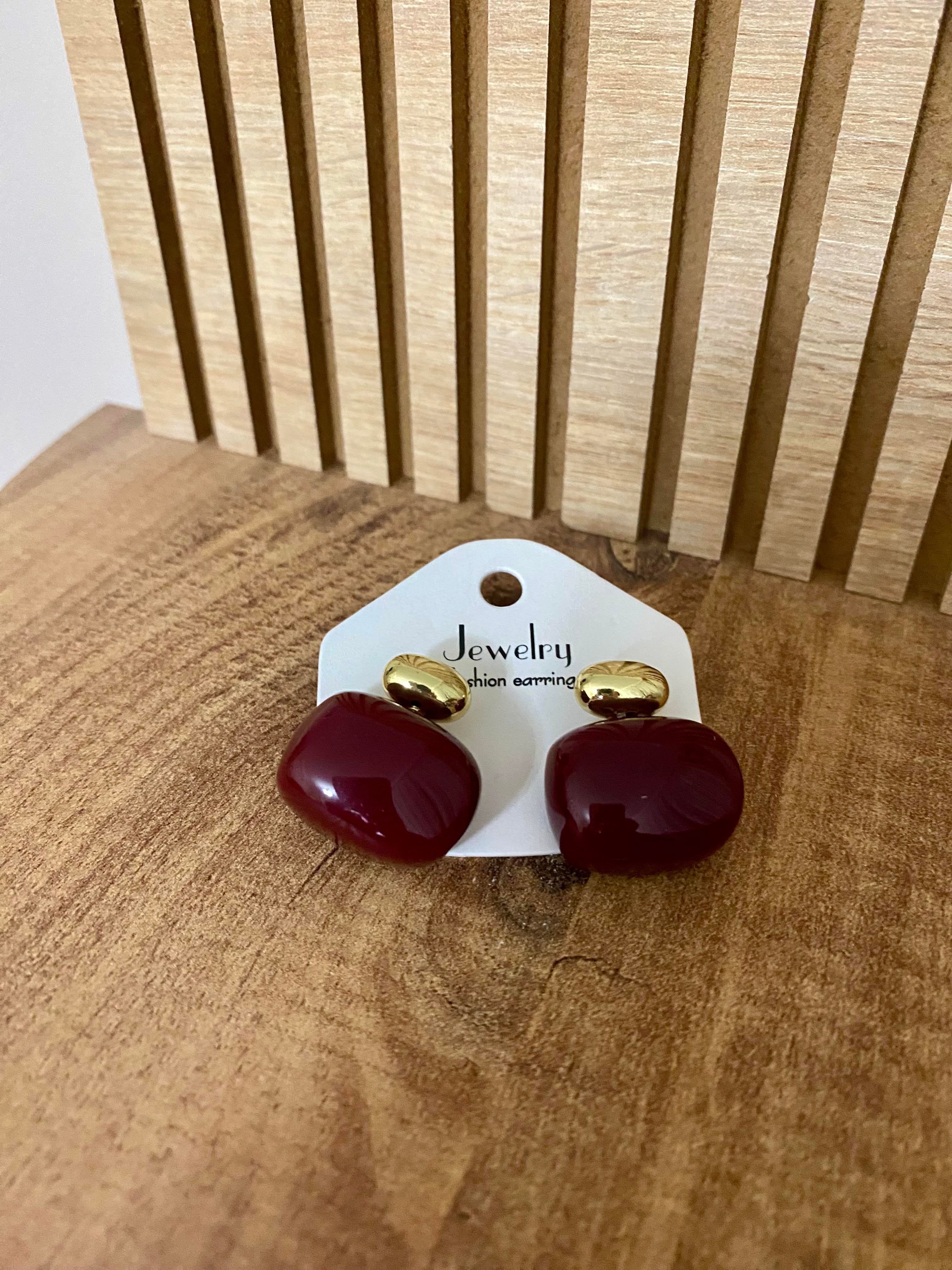 Gold Bordo Marka Model Oval Kesim Küpe