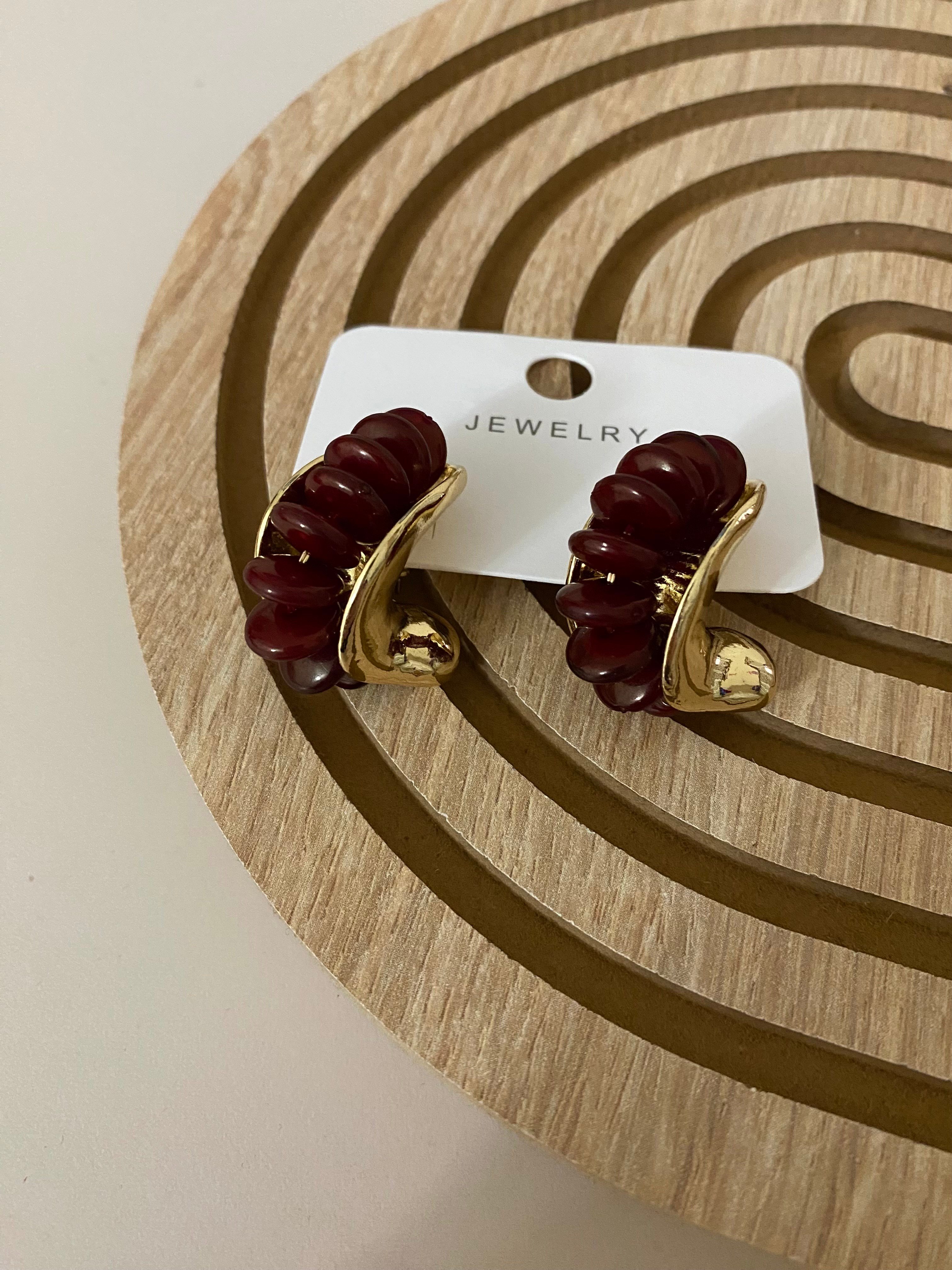 Gold Bordo Mini Halka Detaylı Küpe 