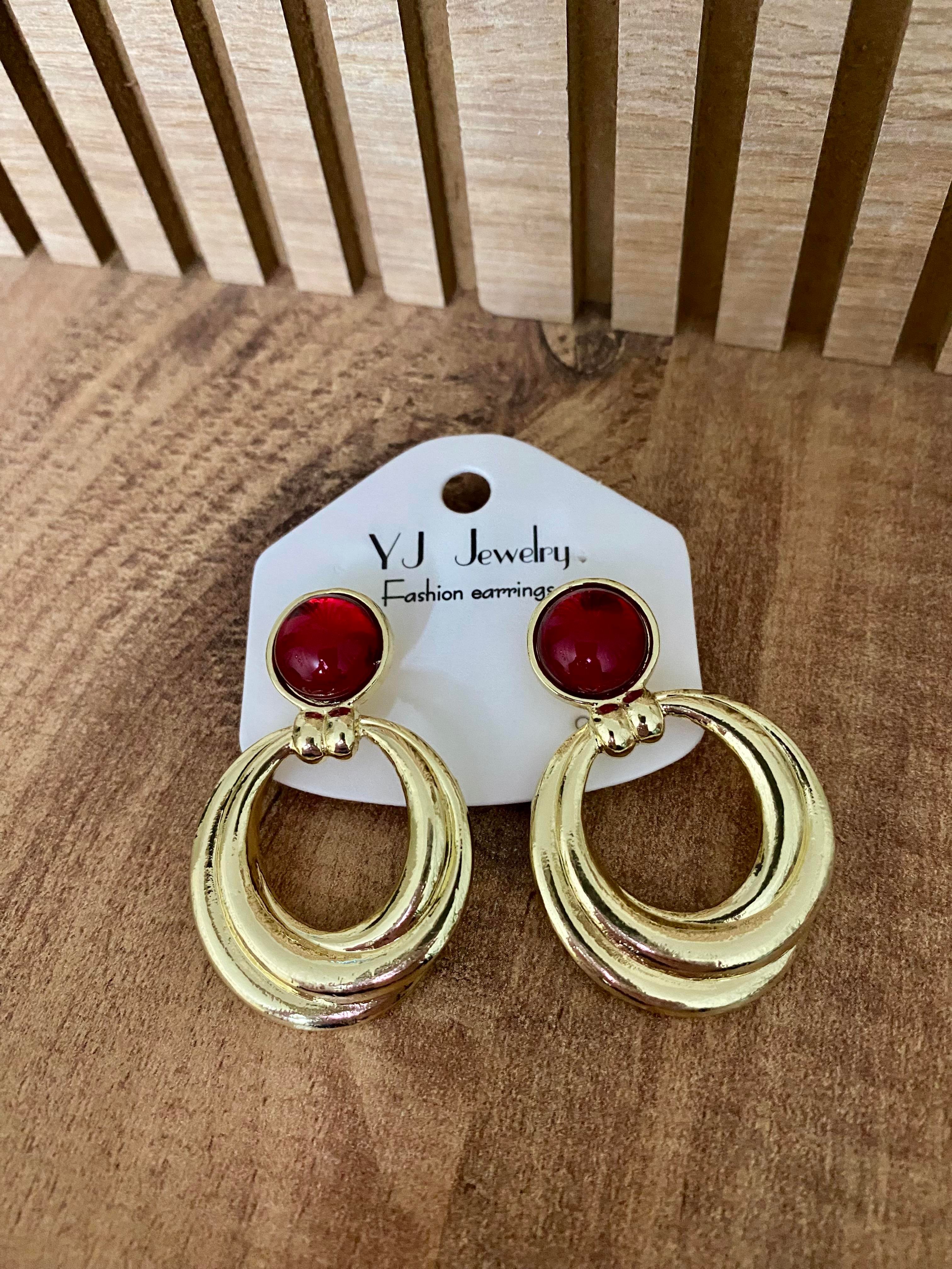 Gold Bordo Taşlı Marka Model Halka Küpe