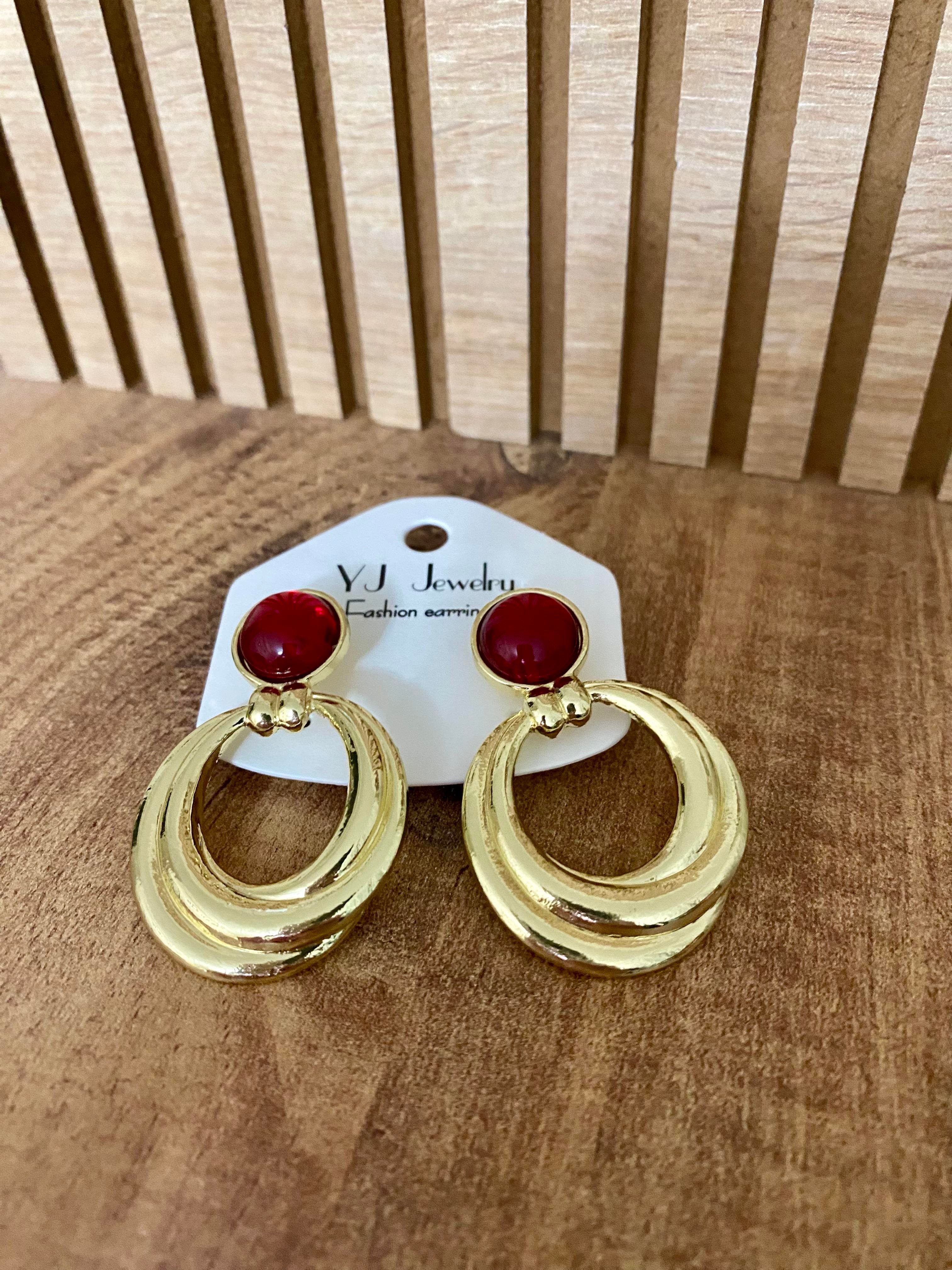 Gold Bordo Taşlı Marka Model Halka Küpe