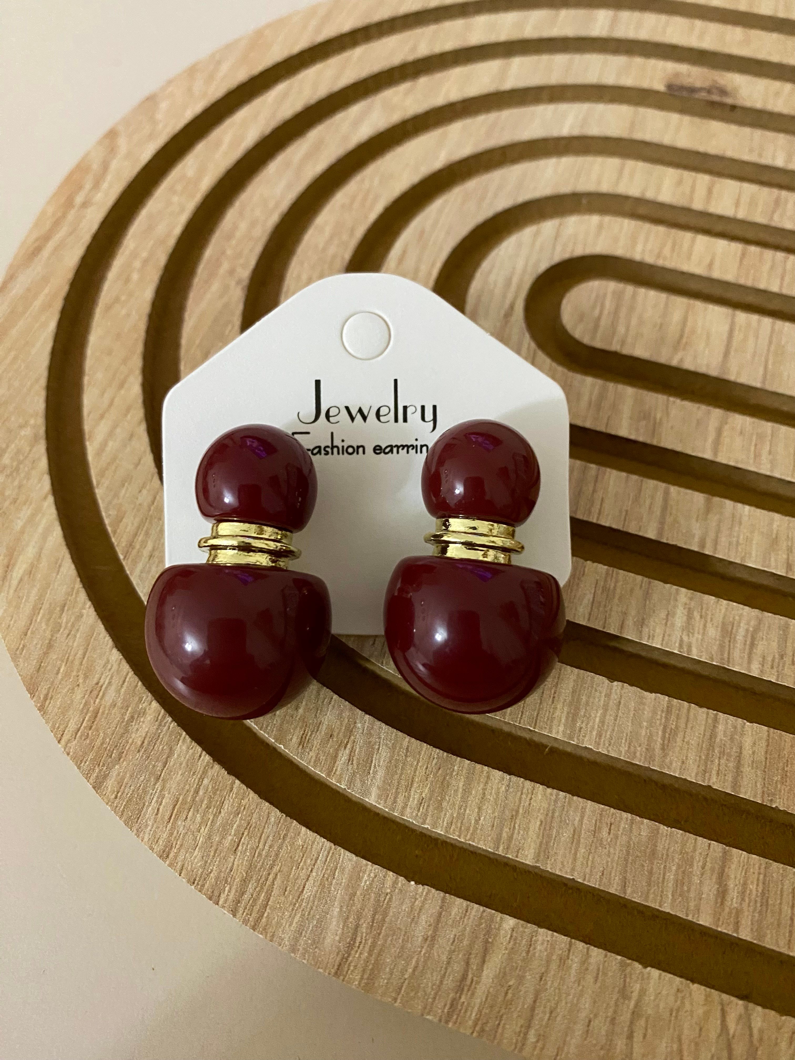 Gold Detaylı Bordo Küpe 